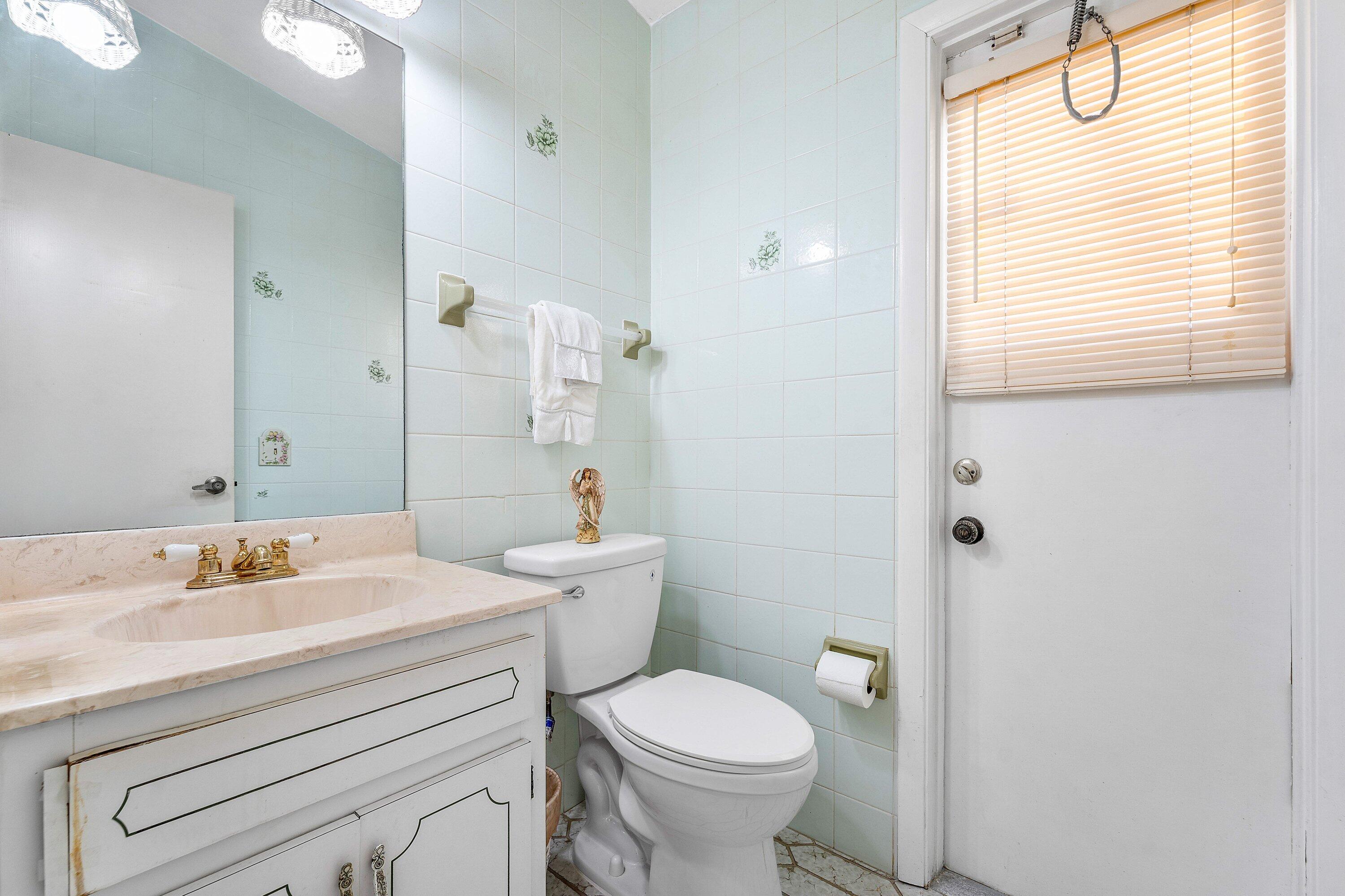 7290 Encina, Boca Raton FL 33433