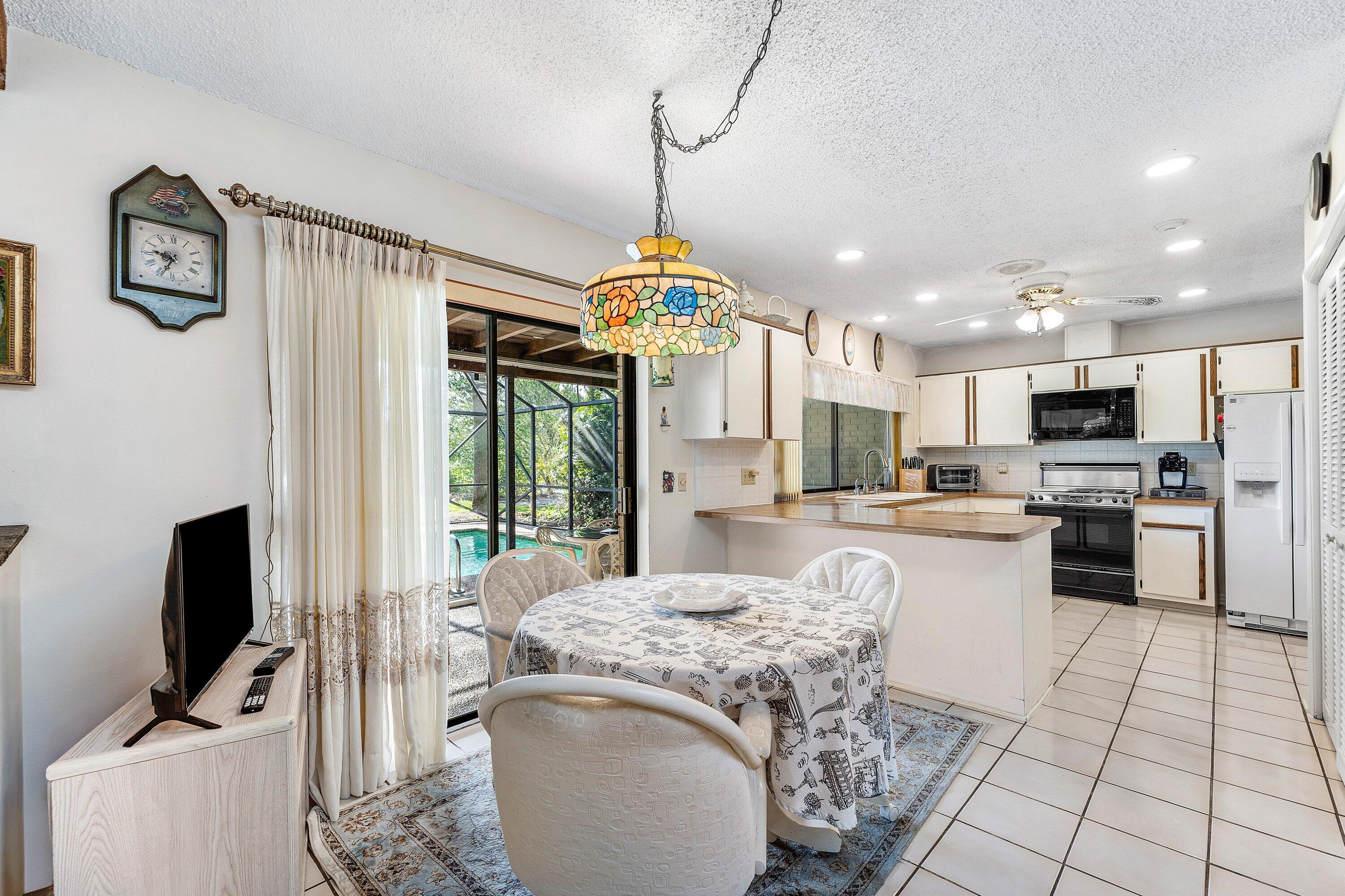 7290 Encina, Boca Raton FL 33433