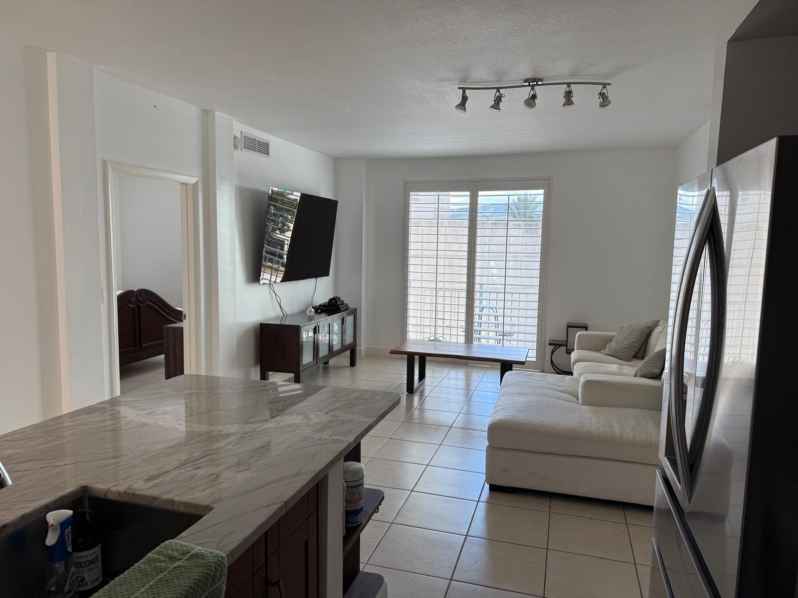 7275 SW 90th #G311, Miami FL 33156