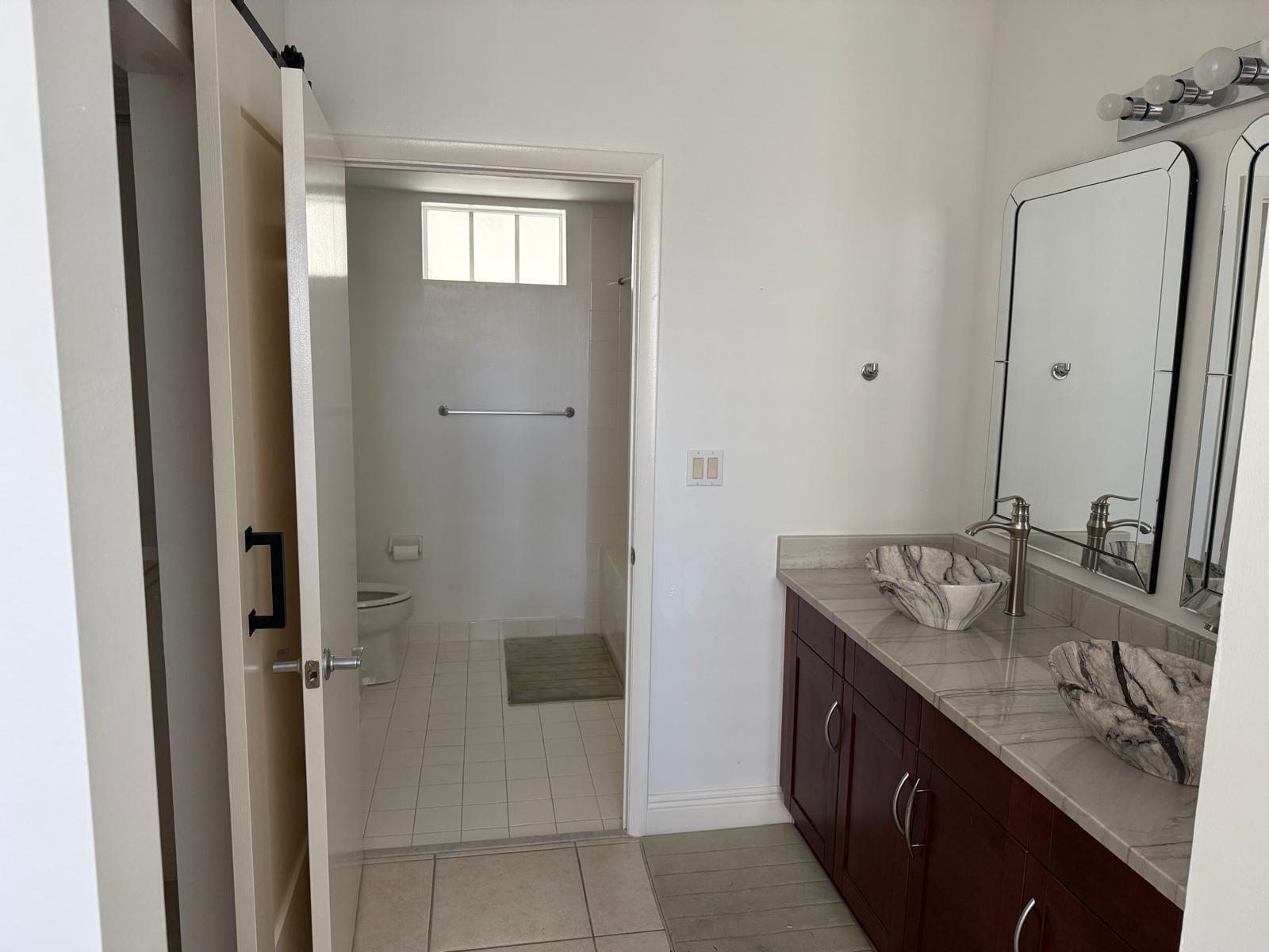 7275 SW 90th #G311, Miami FL 33156