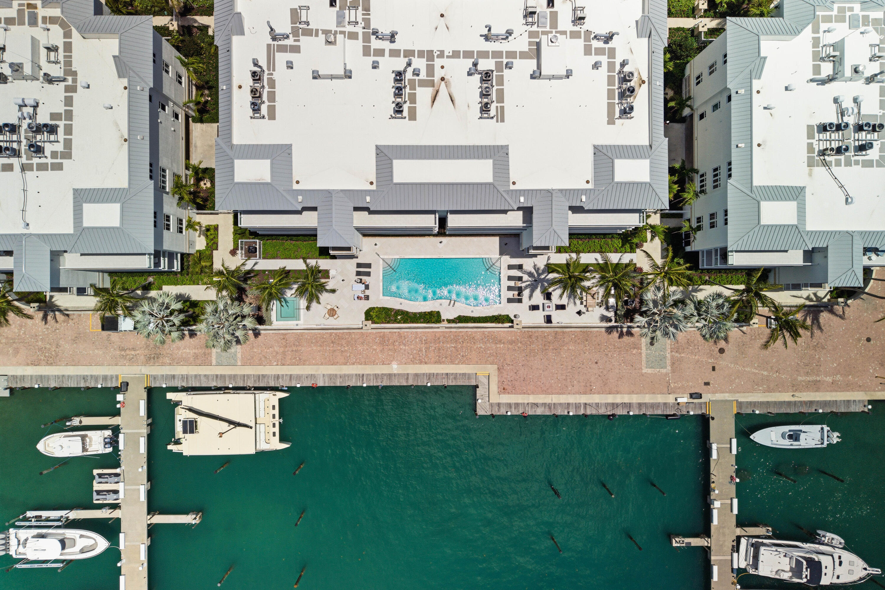 178 Lake #4102, Palm Beach Shores FL 33404
