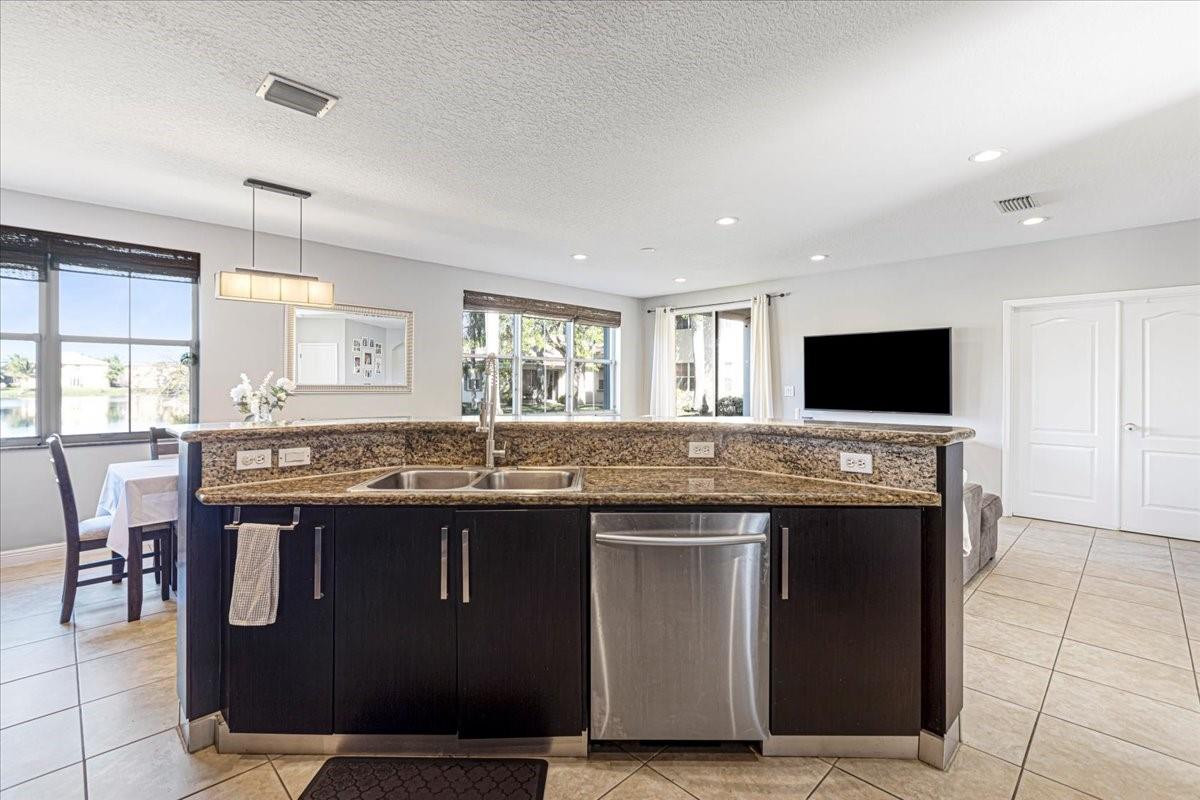 2316 SW 127th, Miramar FL 33027