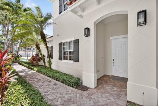 357 Chambord, Palm Beach Gardens FL 33410