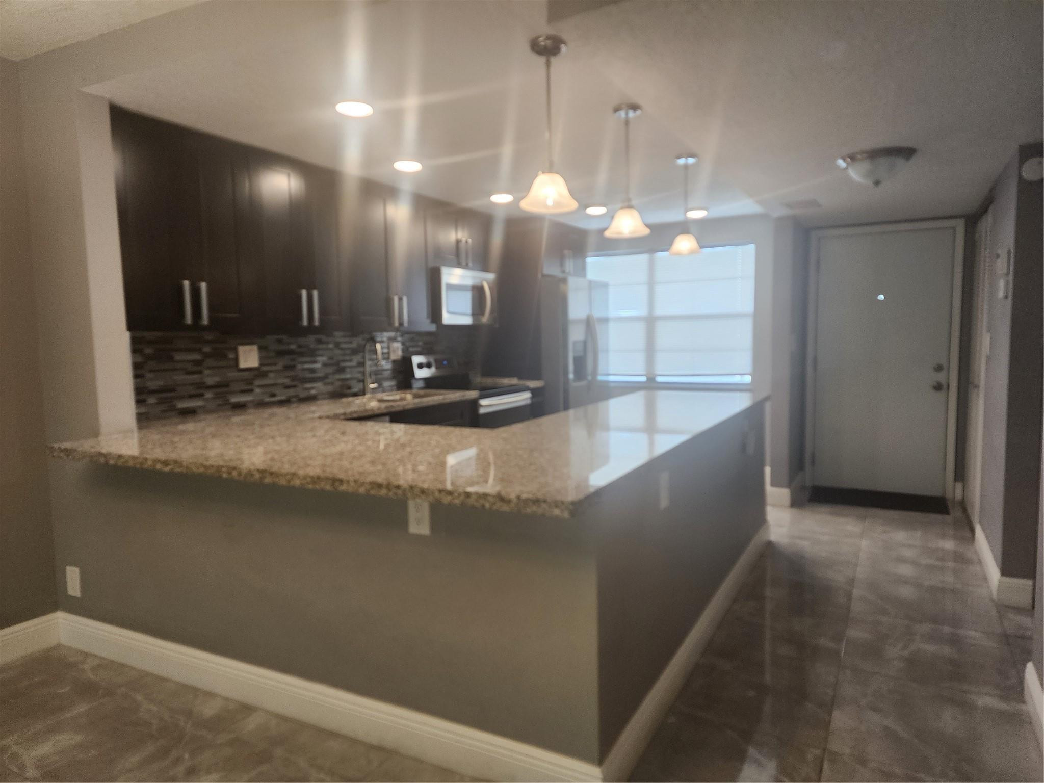 8205 NW 61st #B202, Tamarac FL 33321