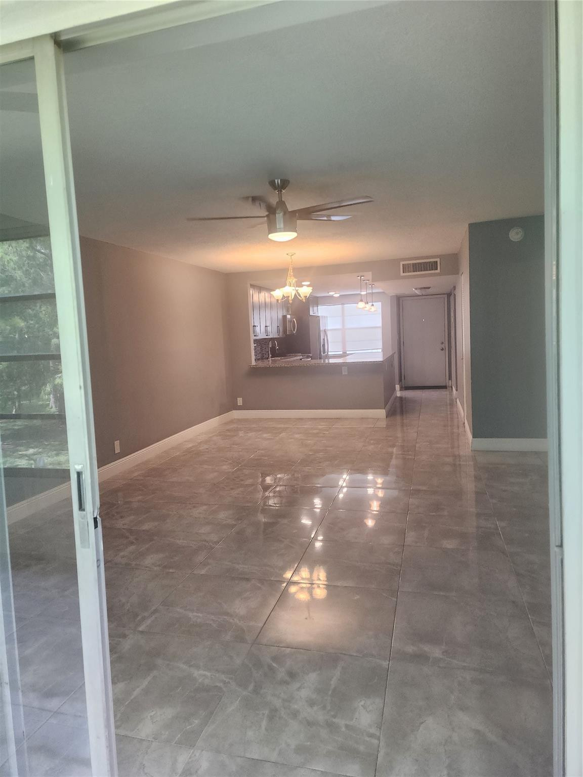 8205 NW 61st #B202, Tamarac FL 33321
