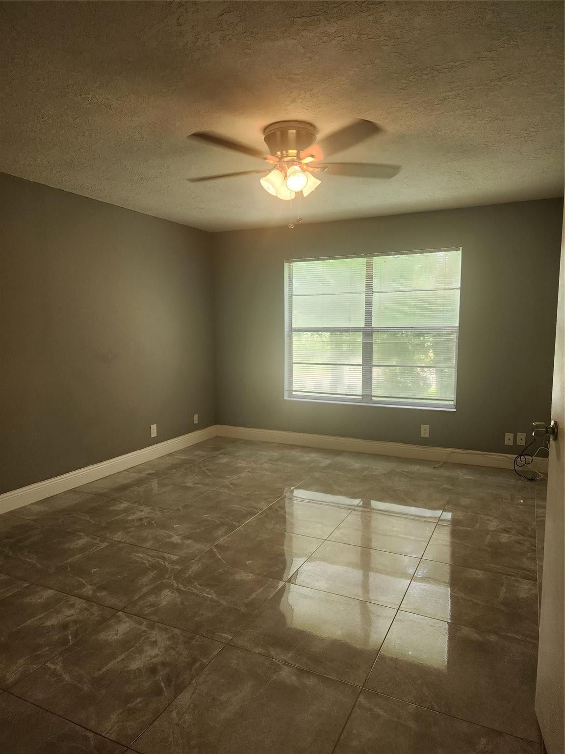 8205 NW 61st #B202, Tamarac FL 33321