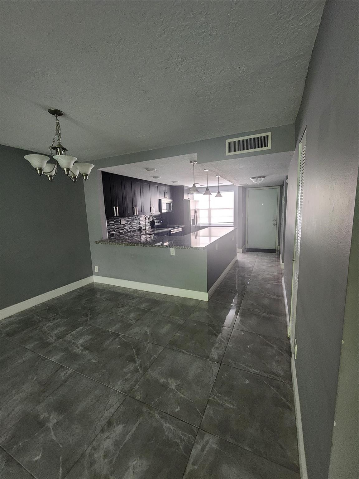 8205 NW 61st #B202, Tamarac FL 33321