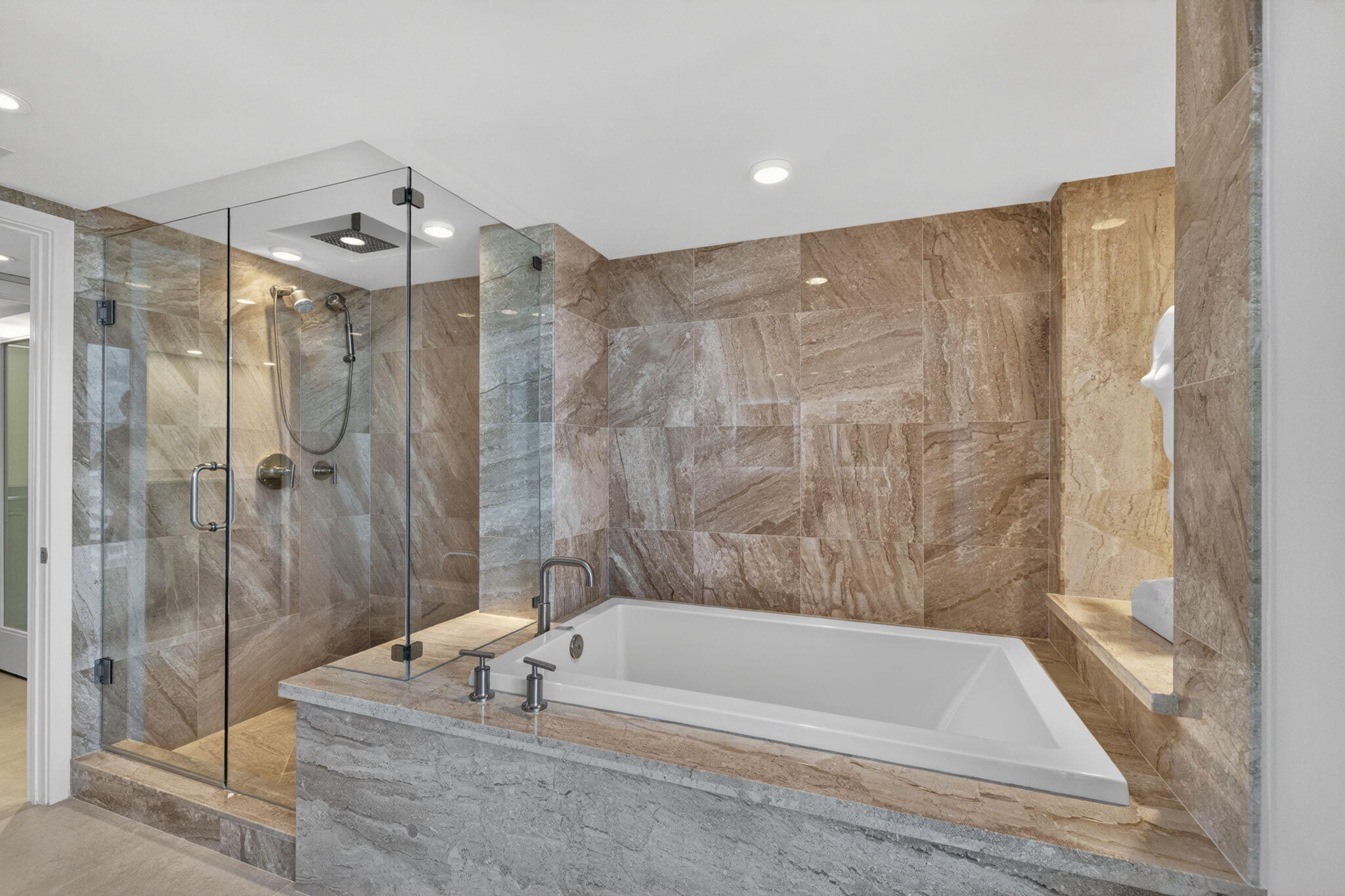 3505 S Ocean #14n, Highland Beach FL 33487