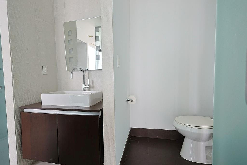 1040 Biscayne #1406, Miami FL 33132