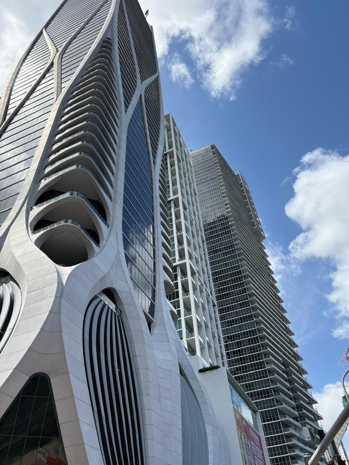 1040 Biscayne #1406, Miami FL 33132
