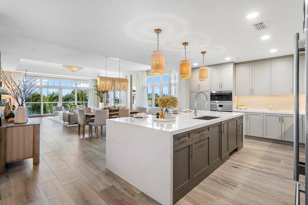 184 Lake #3101, Palm Beach Shores FL 33404