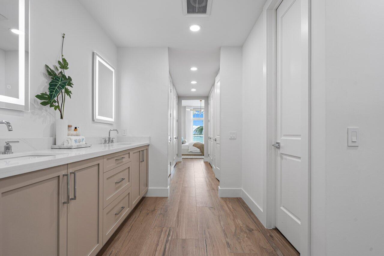 184 Lake #3101, Palm Beach Shores FL 33404