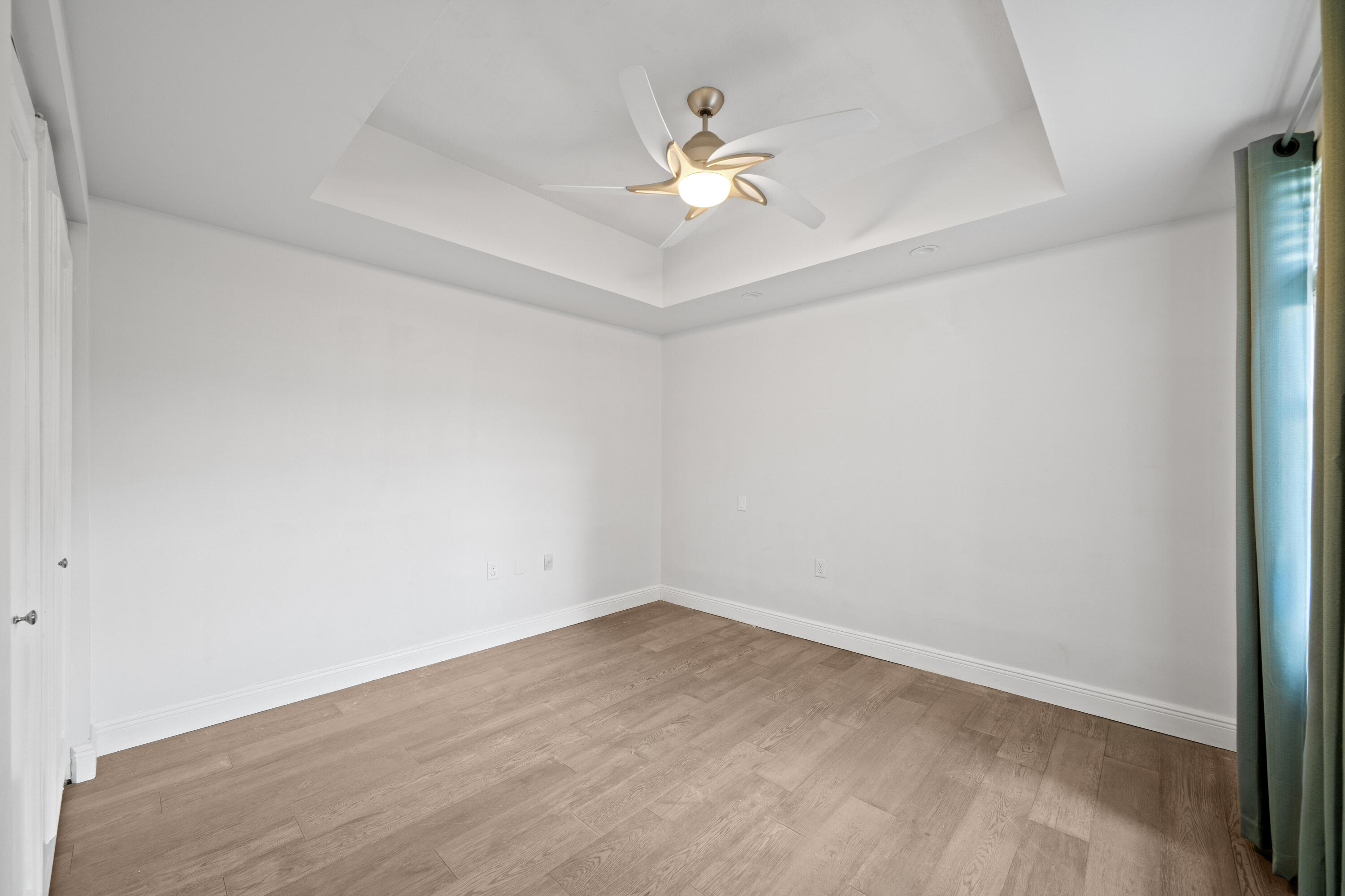 2051 SE 3rd #Th8, Deerfield Beach FL 33441