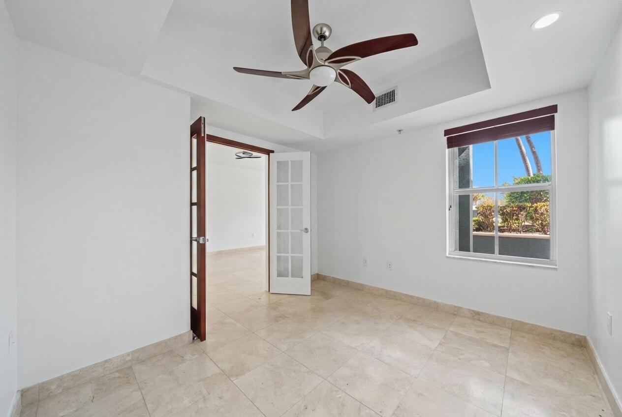 2051 SE 3rd #Th8, Deerfield Beach FL 33441