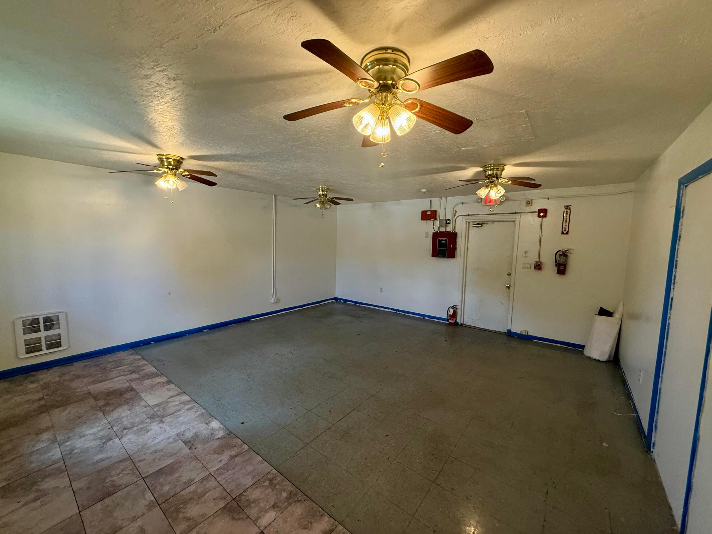 601 W Canal St, Belle Glade FL 33430