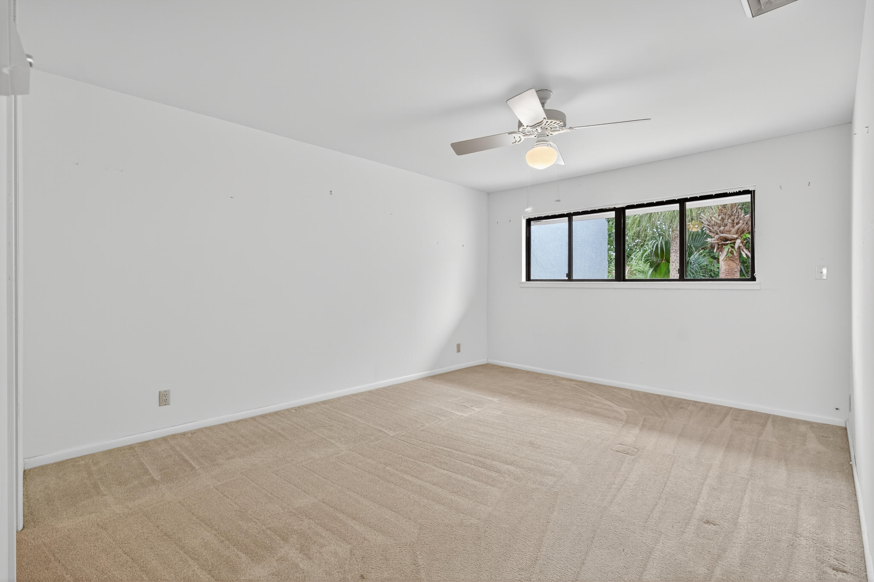 17145 Bay, Jupiter FL 33477