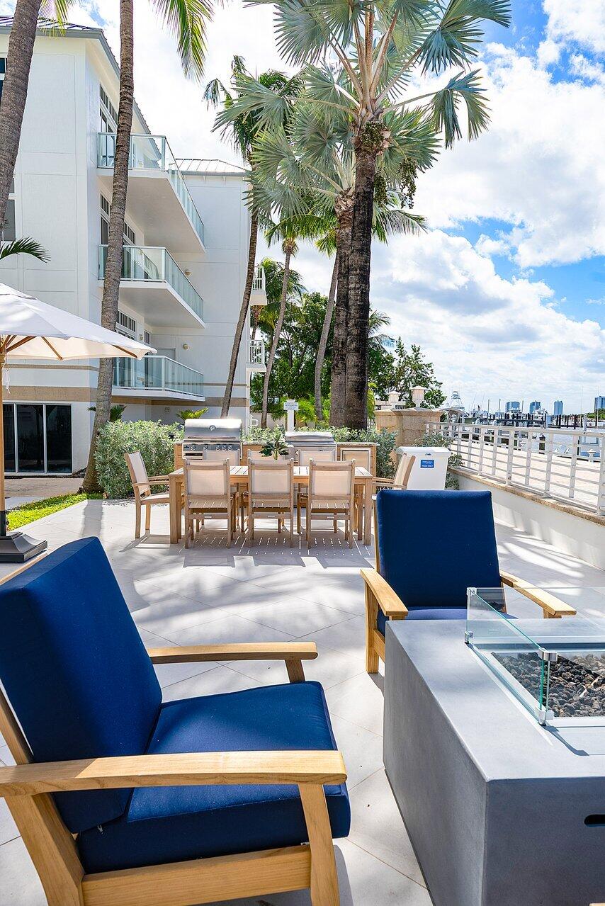 180 Lake #2-302, Palm Beach Shores FL 33404