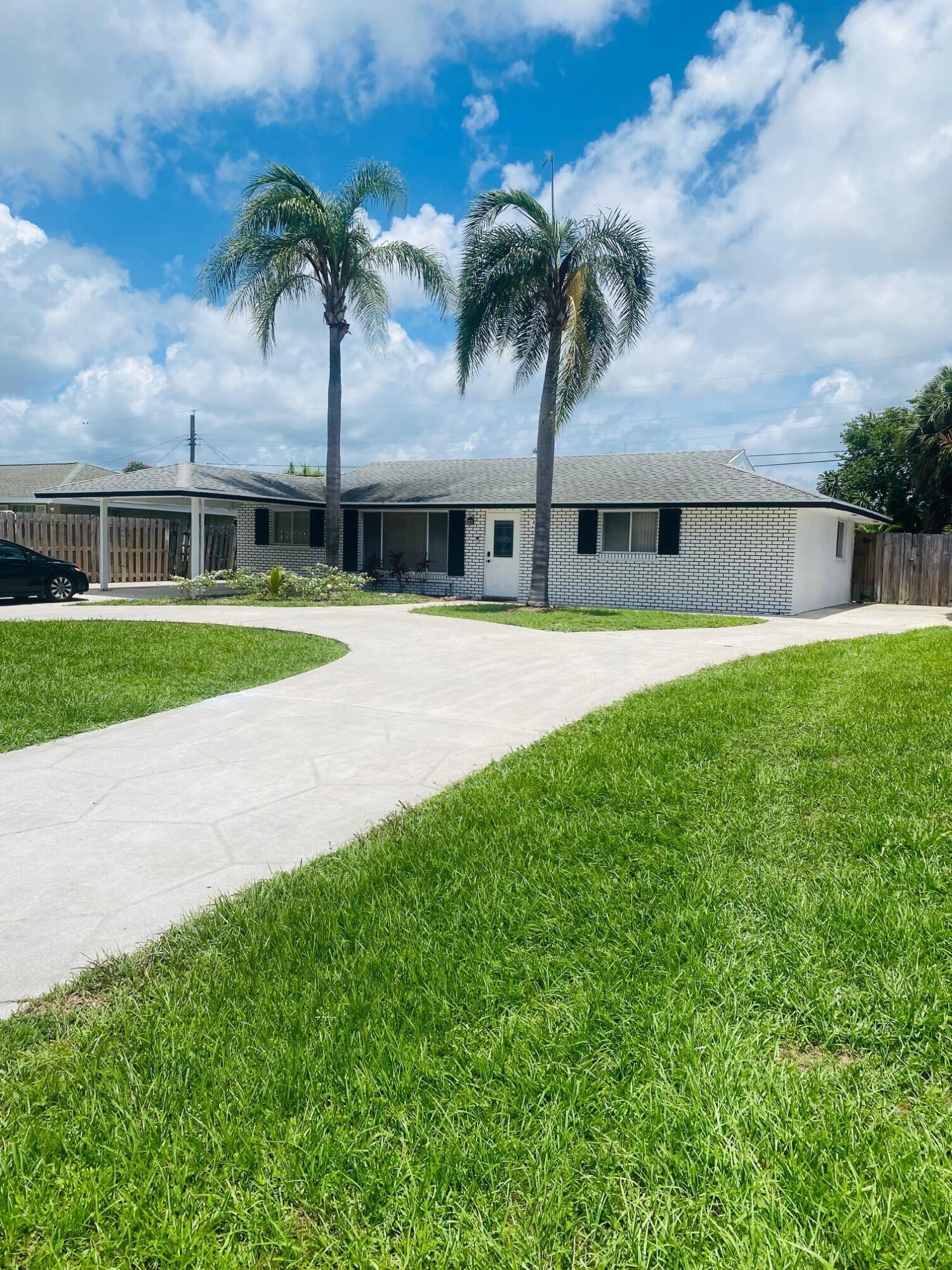4295 Crestdale, Palm Beach Gardens FL 33410