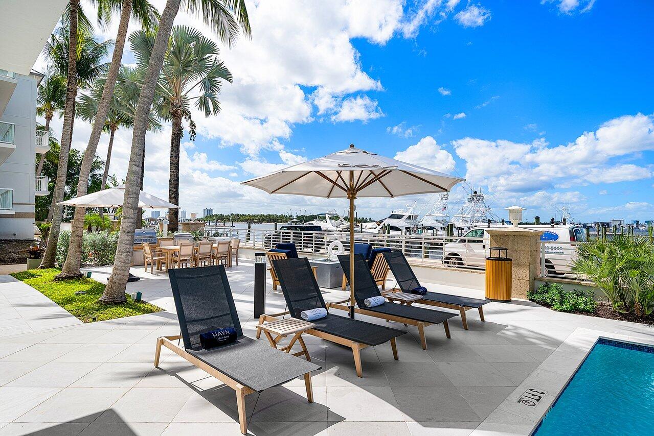 180 Lake #2103, Palm Beach Shores FL 33404