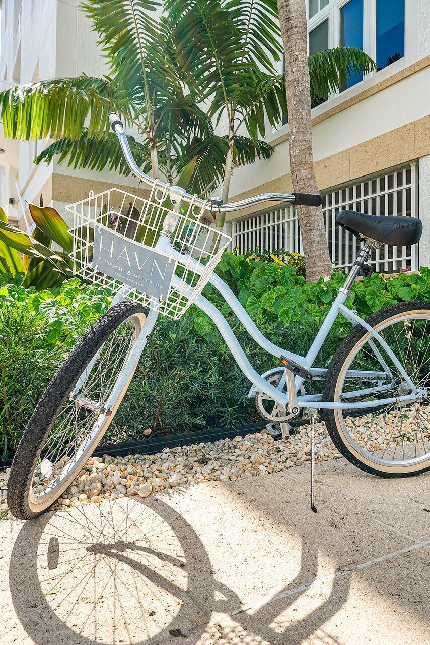 180 Lake #2103, Palm Beach Shores FL 33404