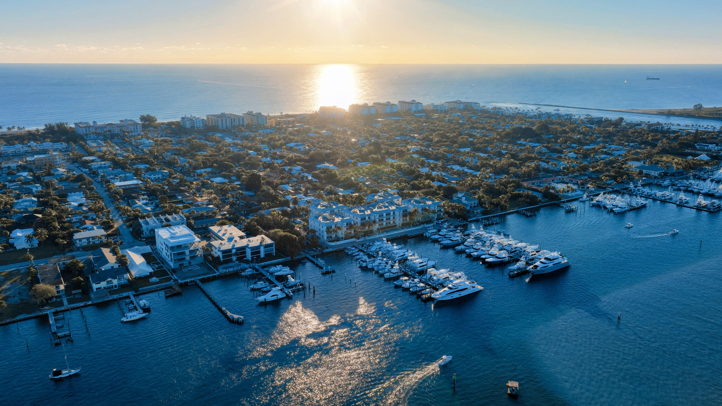 180 Lake #2103, Palm Beach Shores FL 33404