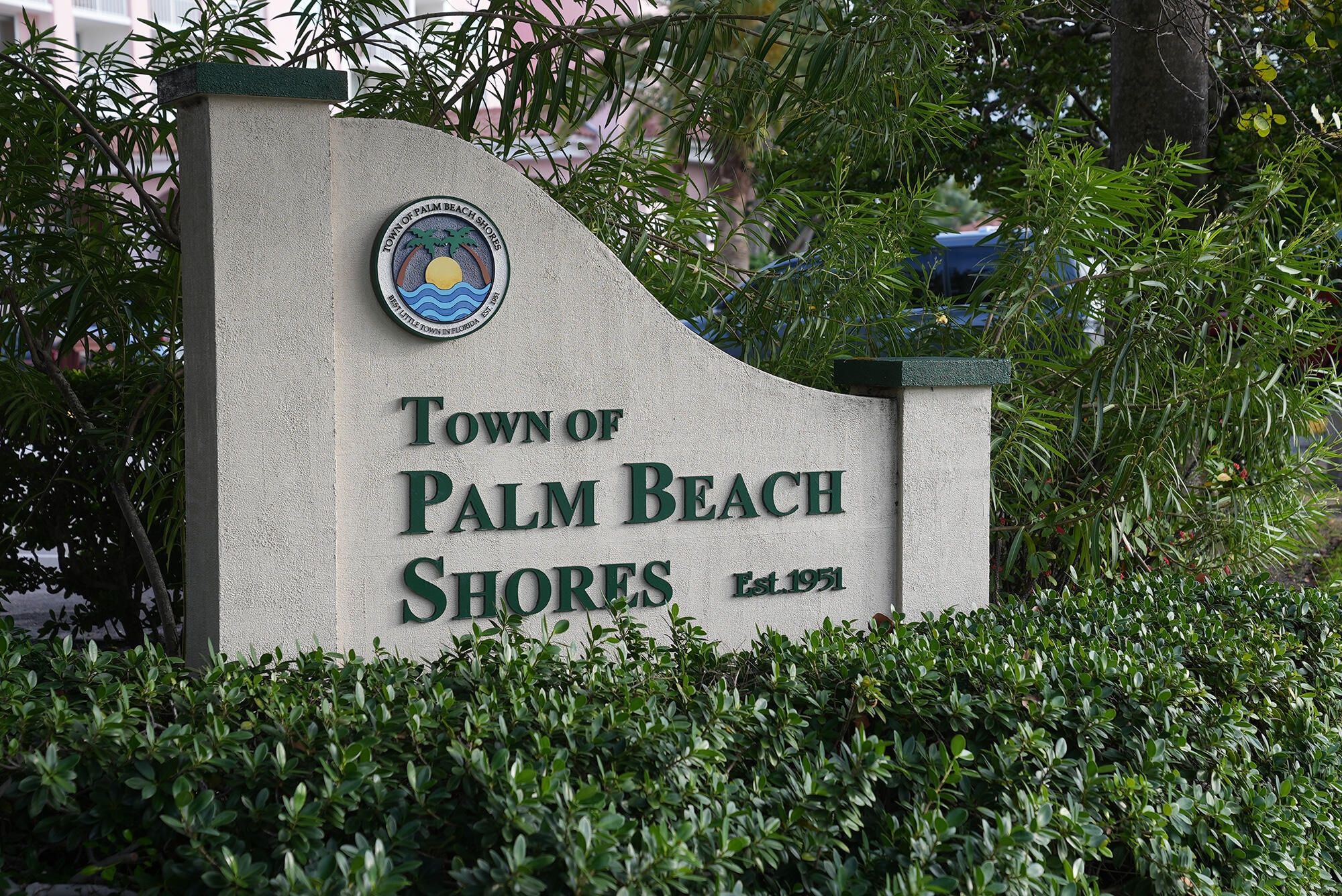 180 Lake #2103, Palm Beach Shores FL 33404