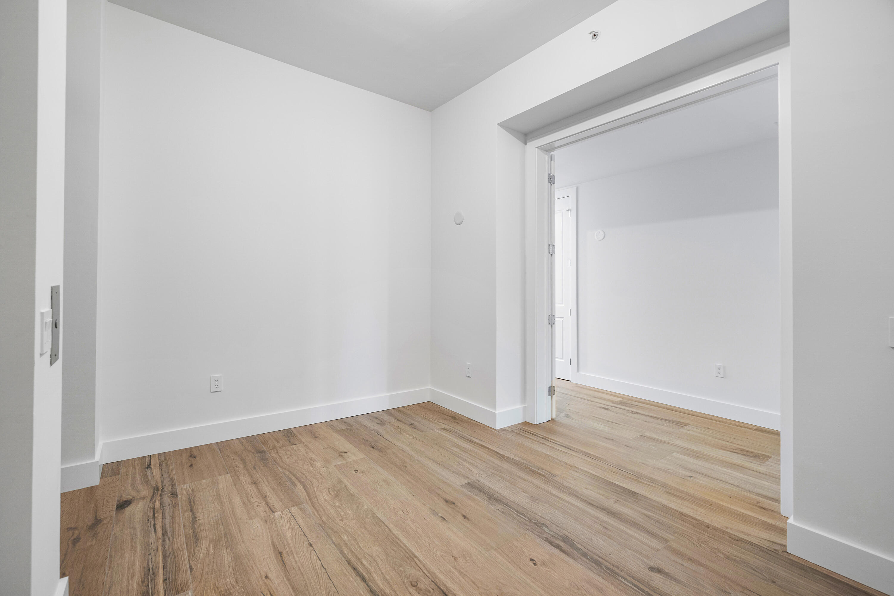 180 Lake #2103, Palm Beach Shores FL 33404