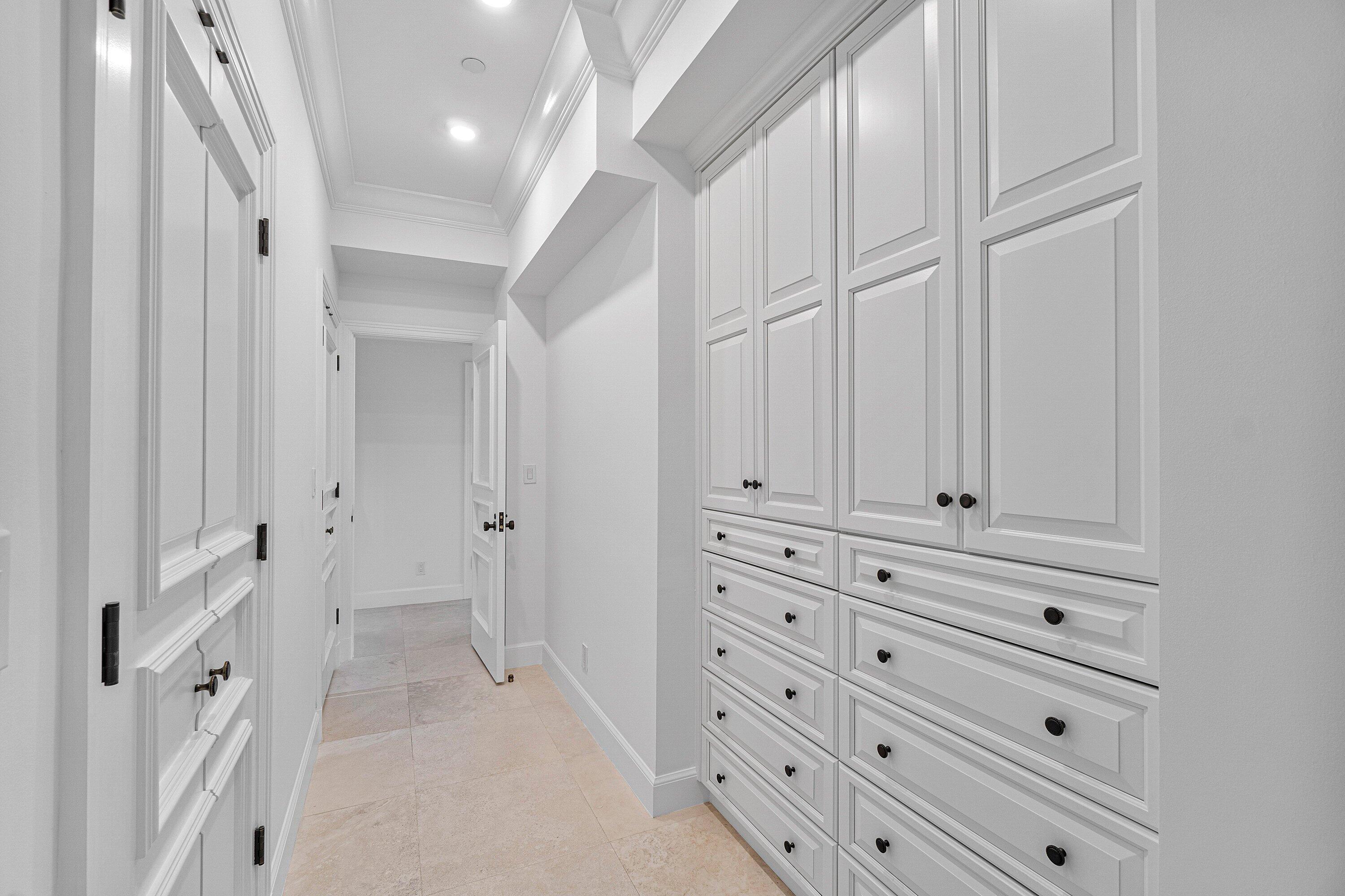 150 Bradley #203, Palm Beach FL 33480