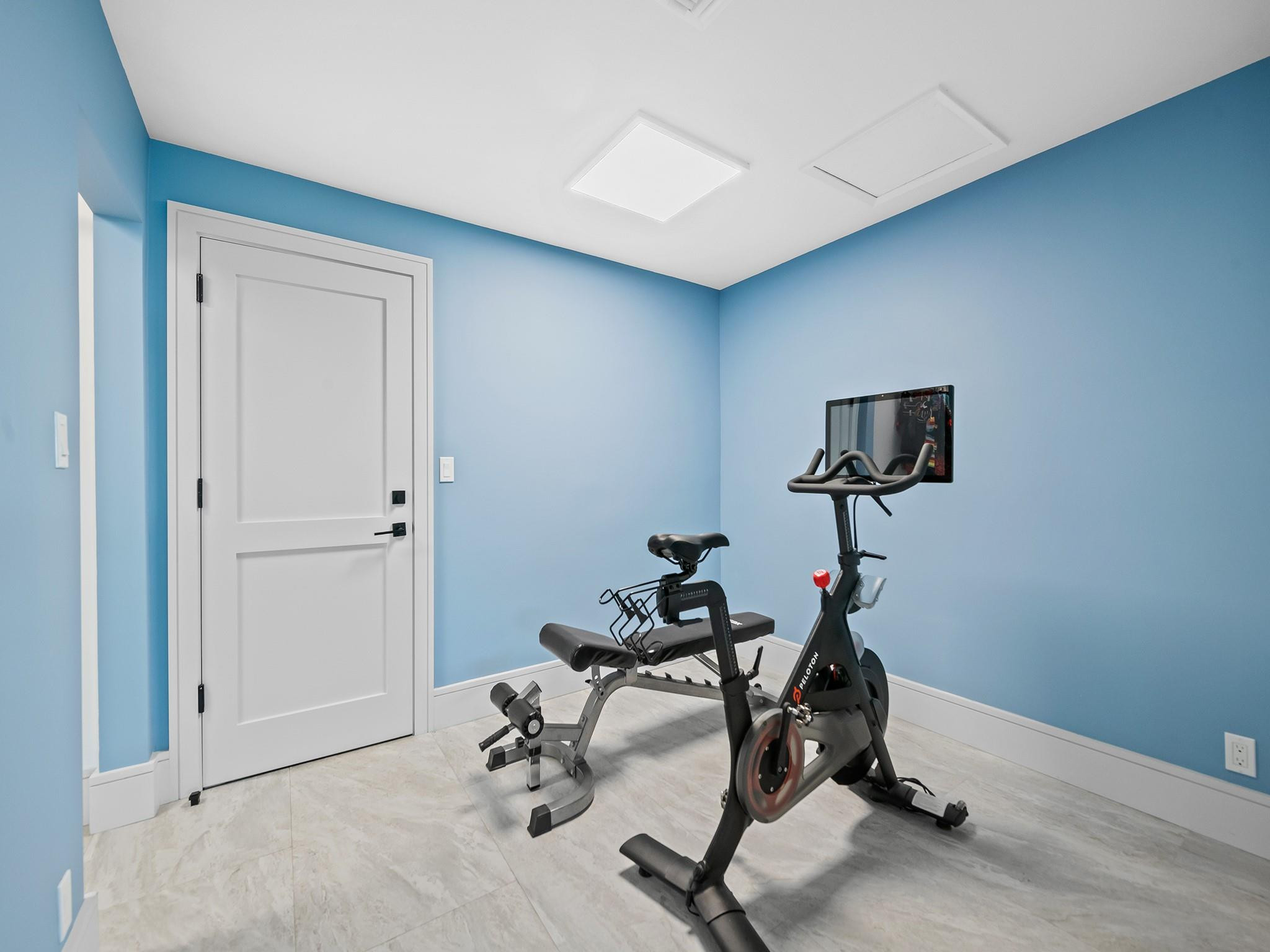 2754 NE 31st, Lighthouse Point FL 33064