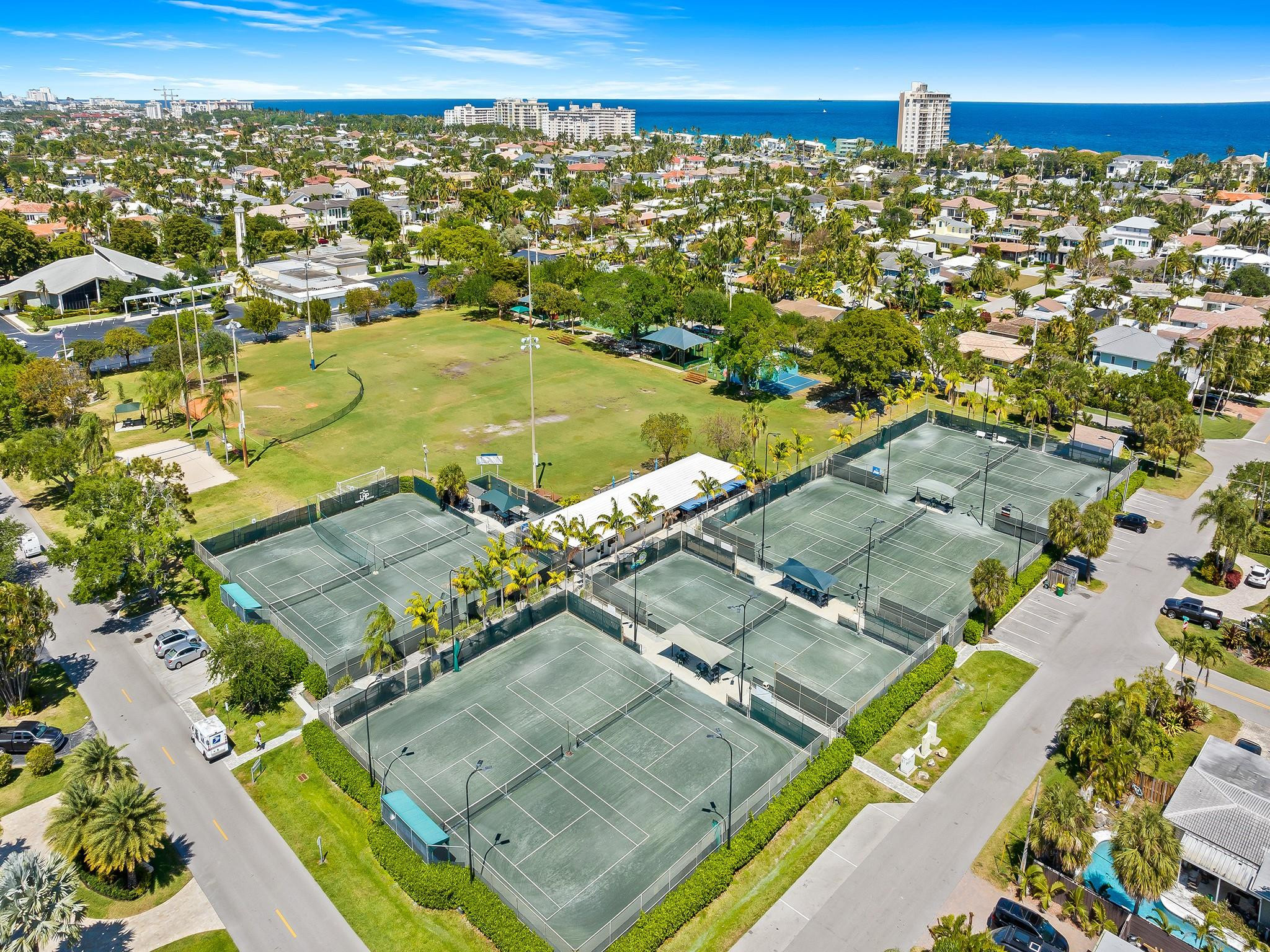 2754 NE 31st, Lighthouse Point FL 33064