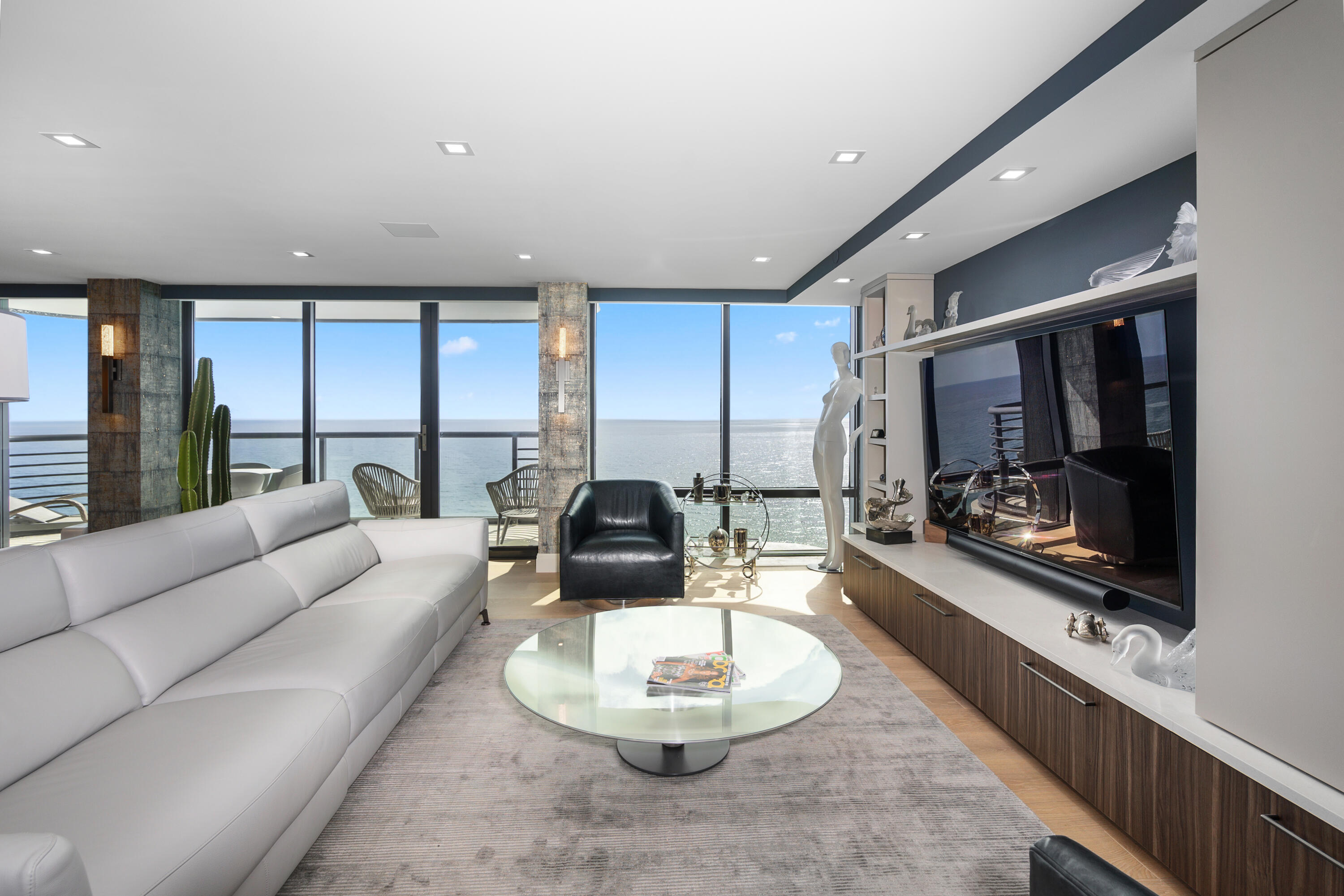 250 S Ocean #Penthouse F, Boca Raton FL 33432