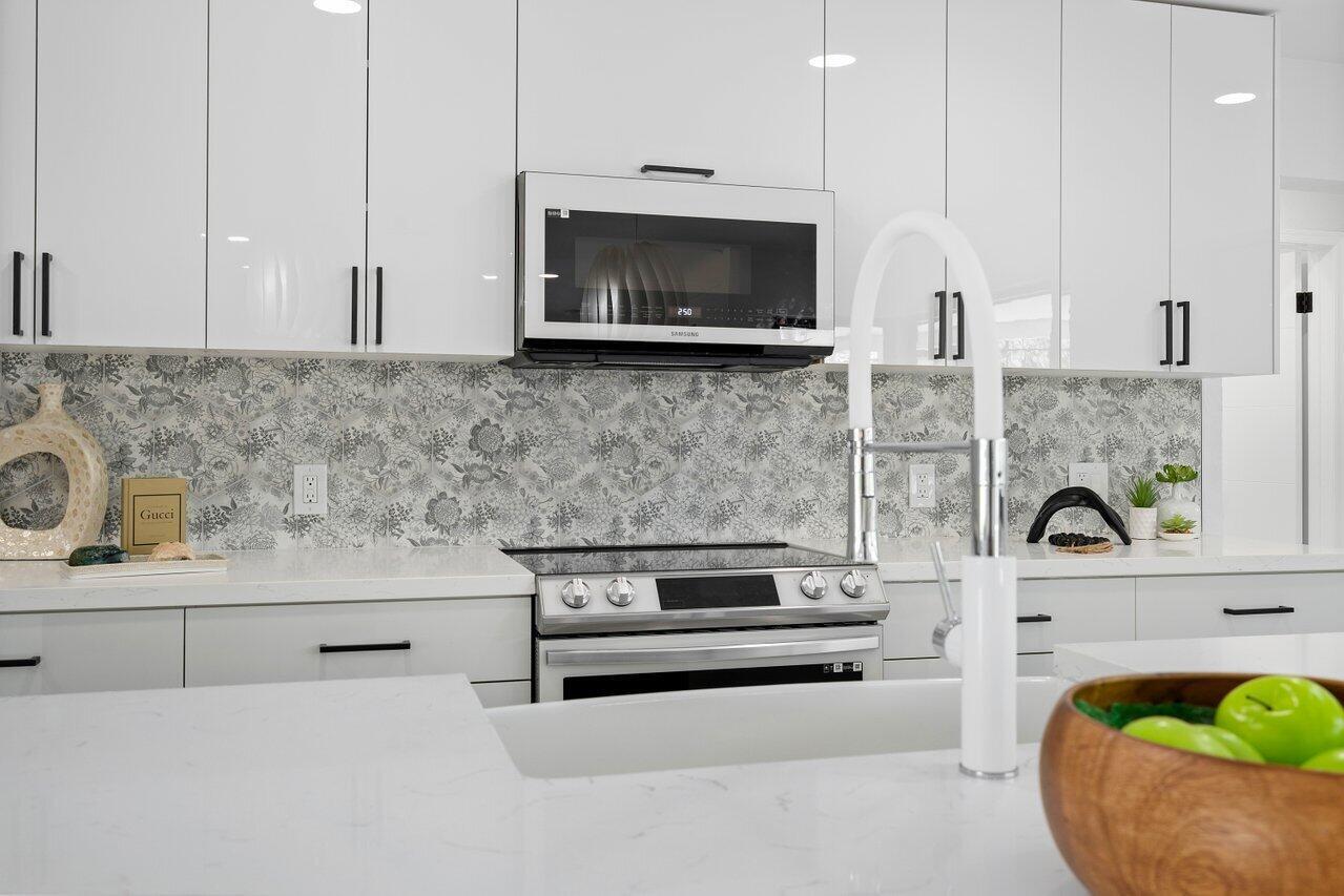 1200 SW 8th, Boca Raton FL 33486