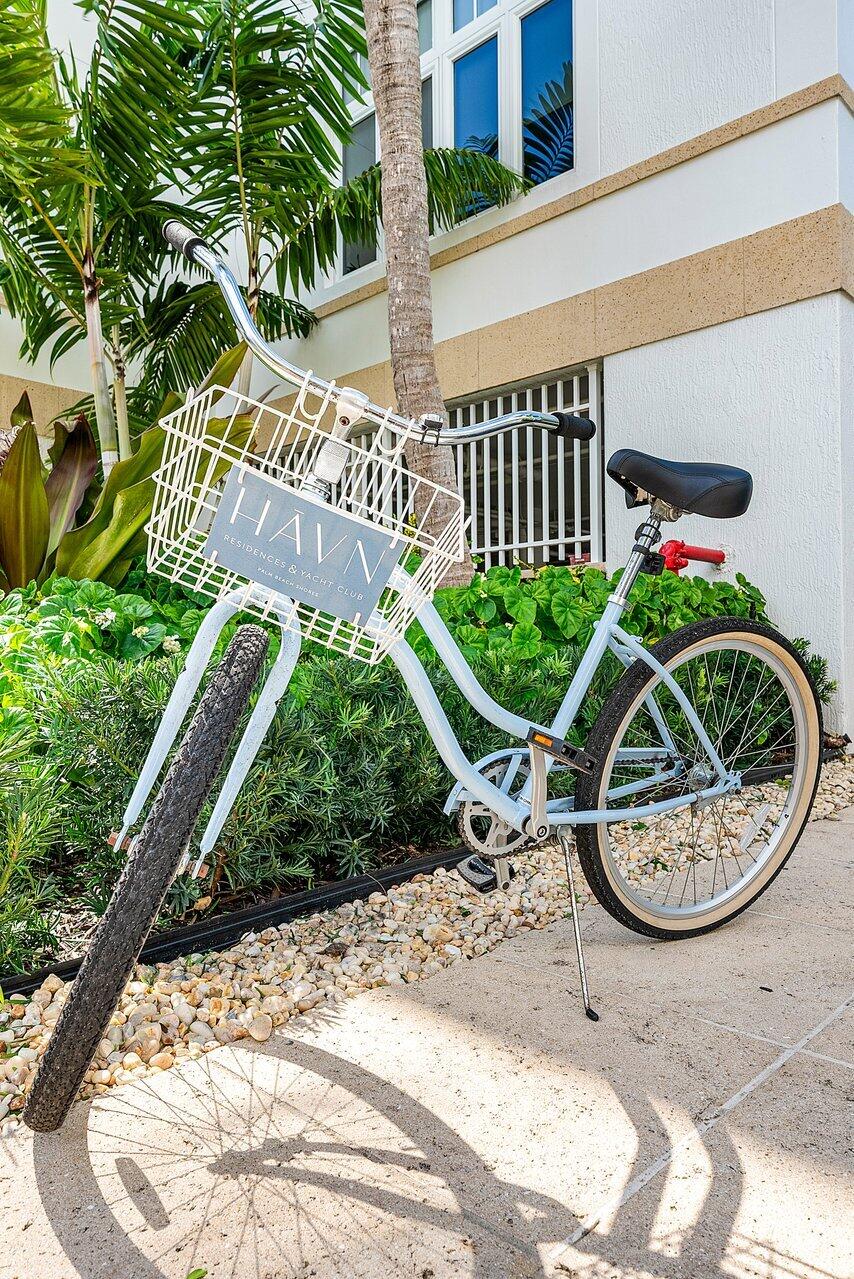 182 Lake #5-101, Palm Beach Shores FL 33404