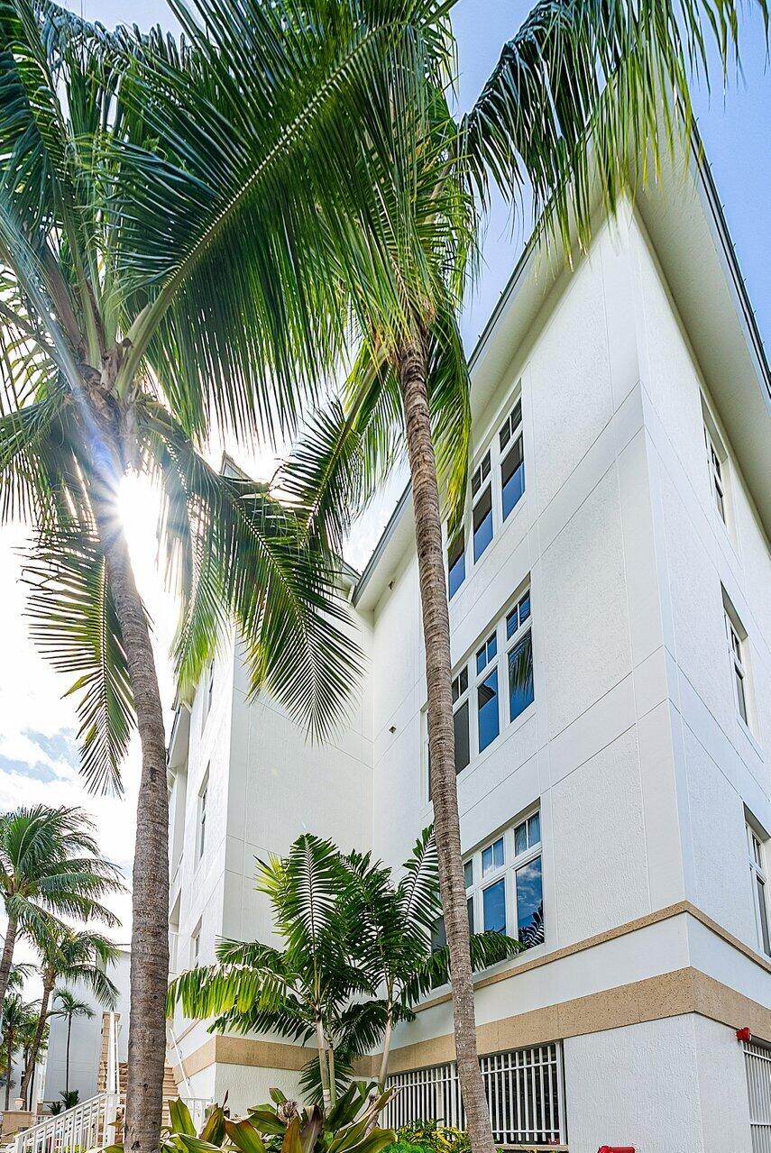 182 Lake #5-101, Palm Beach Shores FL 33404