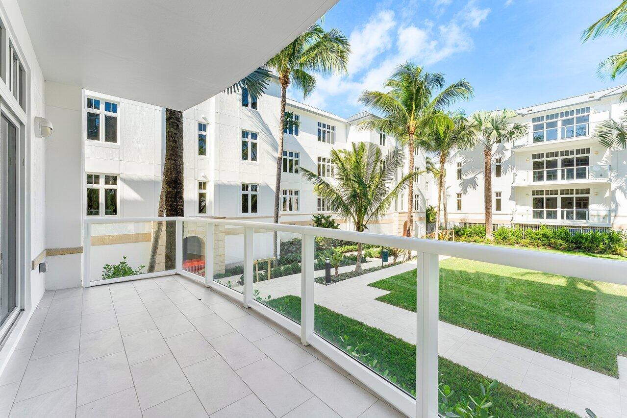 182 Lake #5-101, Palm Beach Shores FL 33404