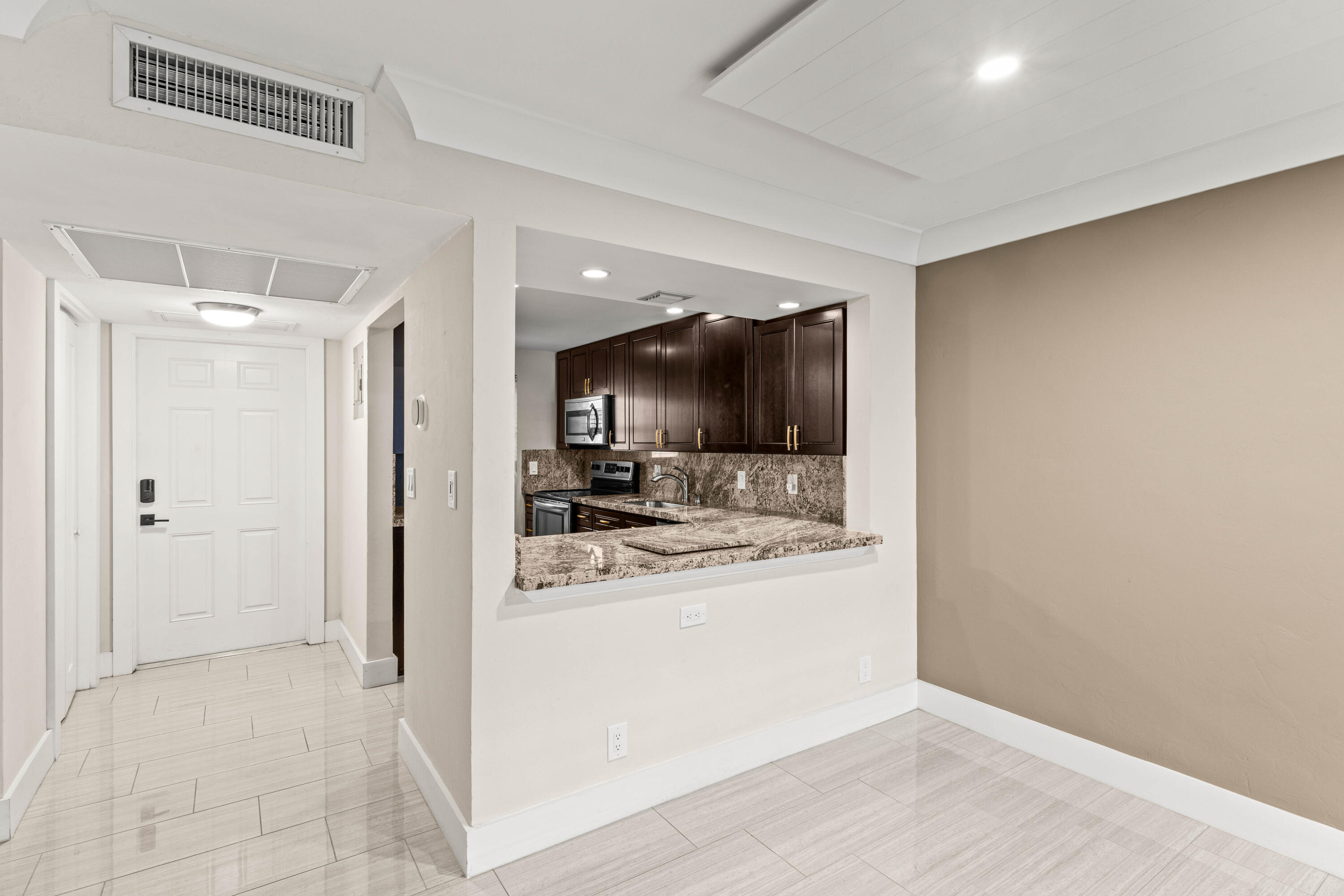 4502 N Federal #144e, Lighthouse Point FL 33064