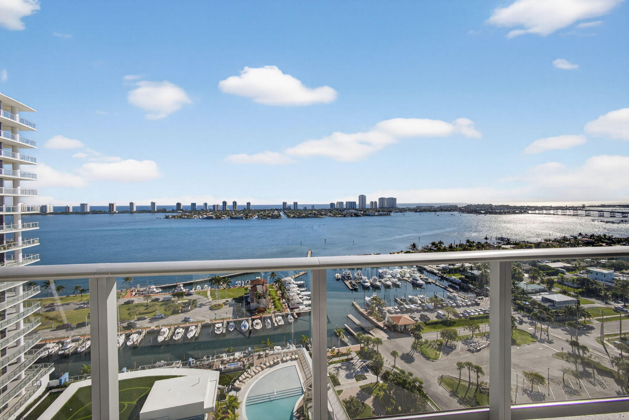 220 Lake Shore #1906, Lake Park FL 33403