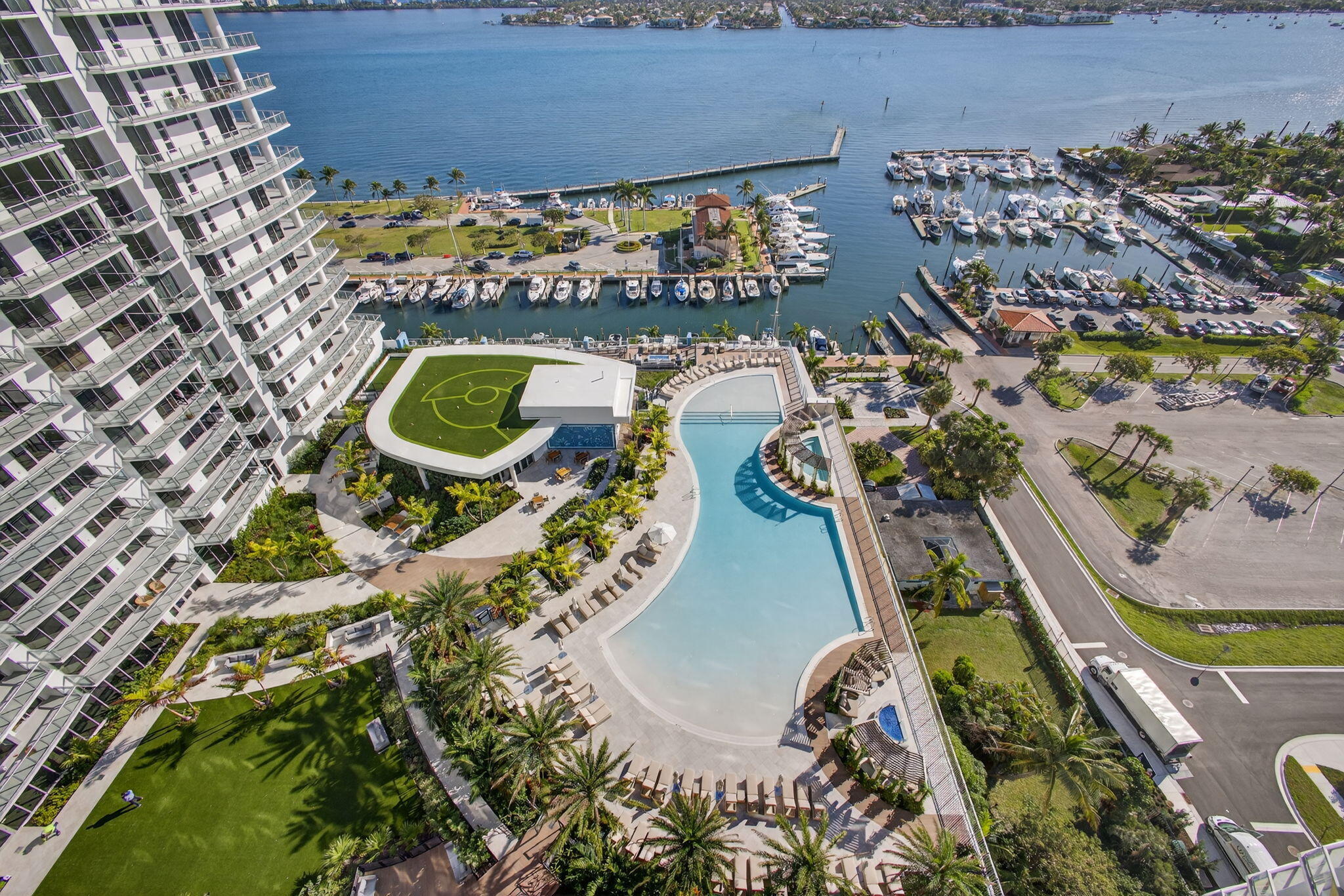 220 Lake Shore #1906, Lake Park FL 33403