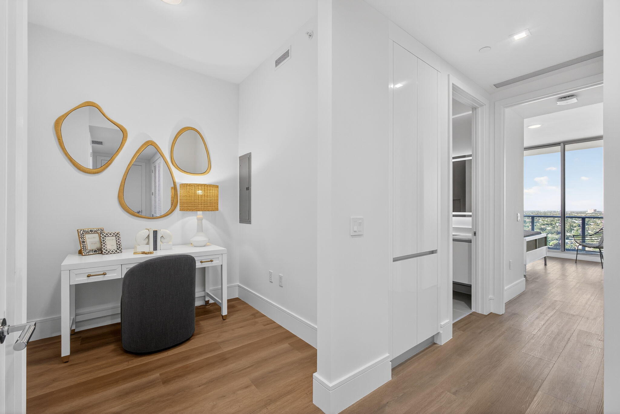 220 Lake Shore #1906, Lake Park FL 33403
