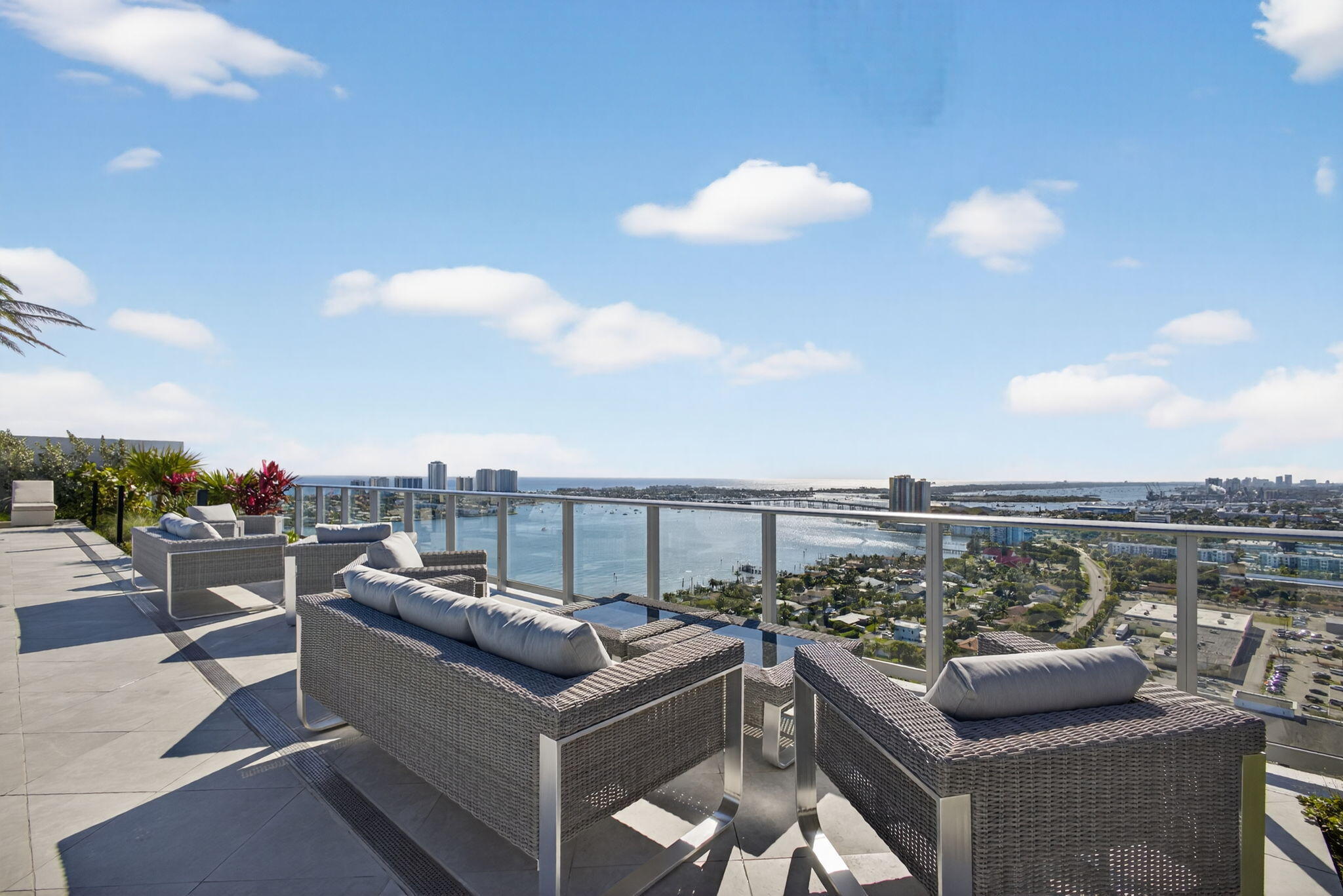 220 Lake Shore #1906, Lake Park FL 33403