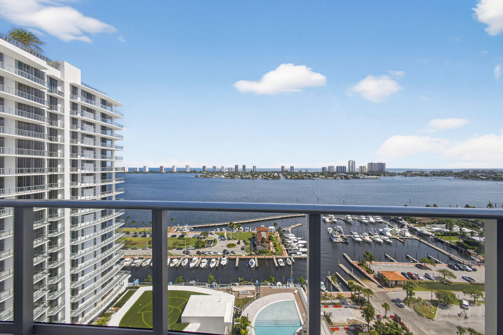 220 Lake Shore #1906, Lake Park FL 33403