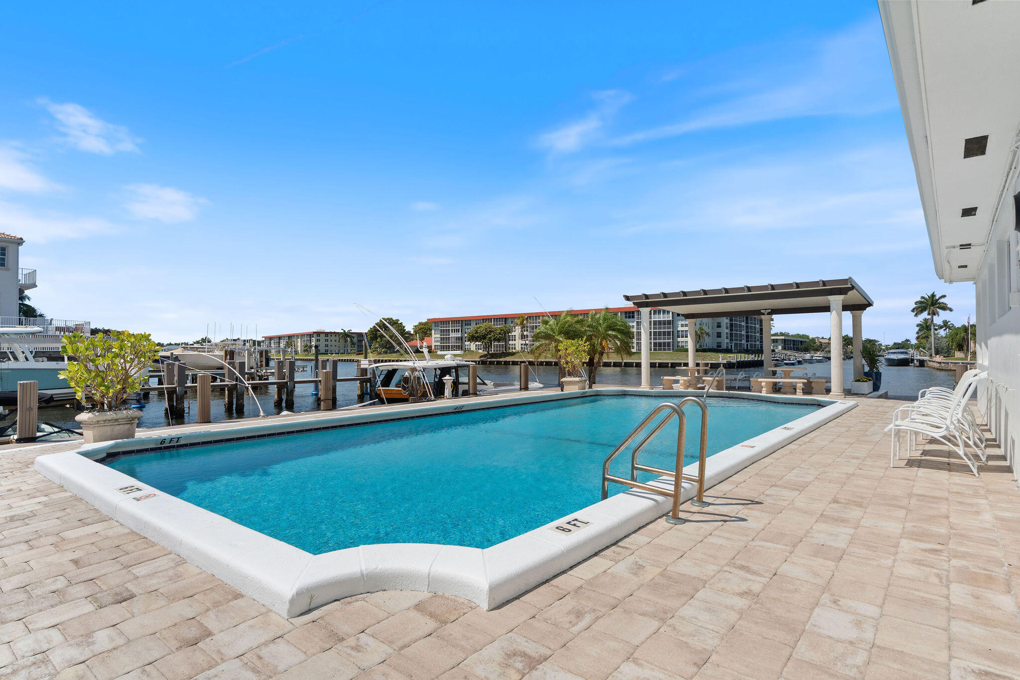 1160 Hillsboro Mile #904, Hillsboro Beach FL 33062