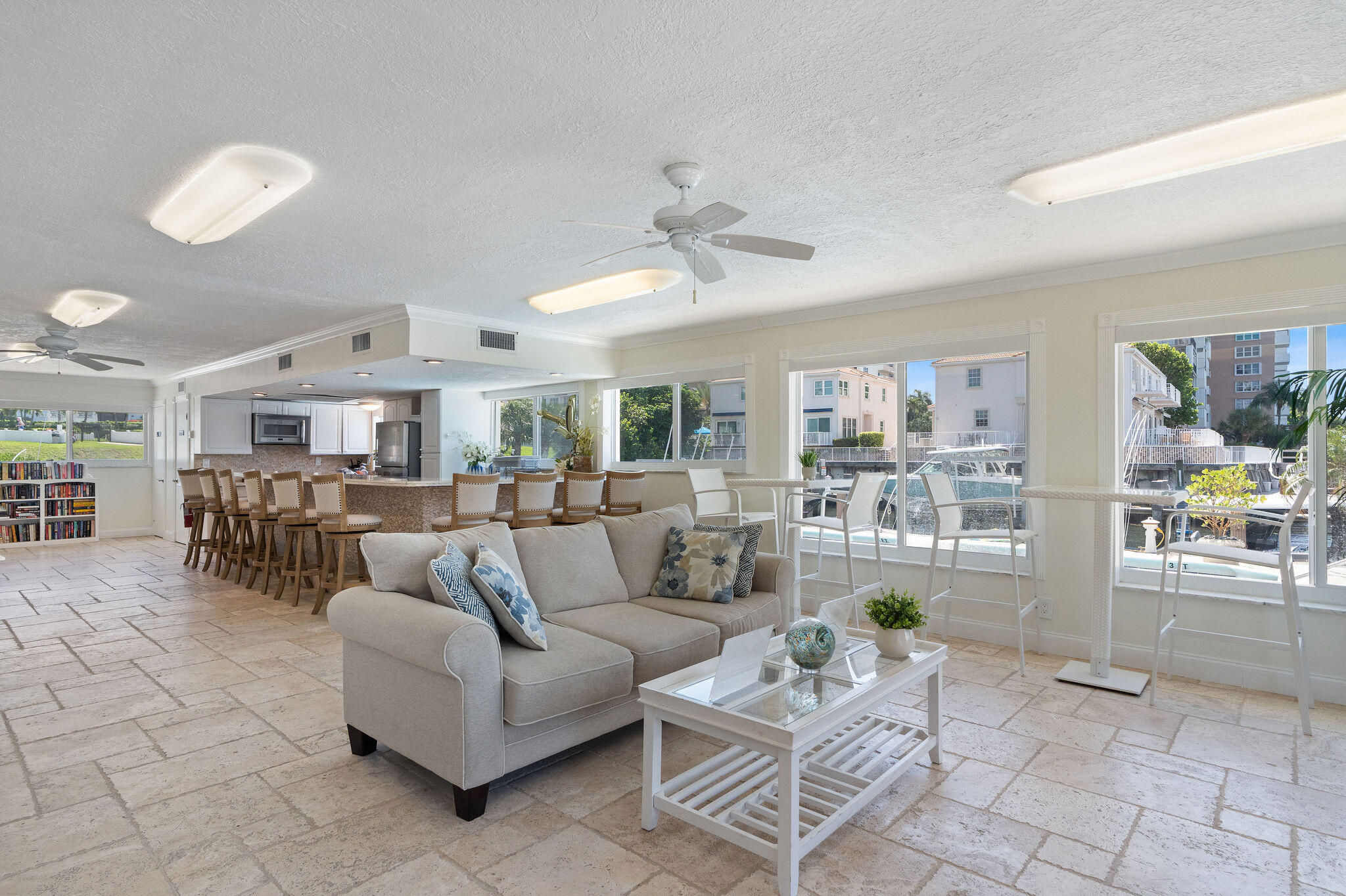 1160 Hillsboro Mile #904, Hillsboro Beach FL 33062