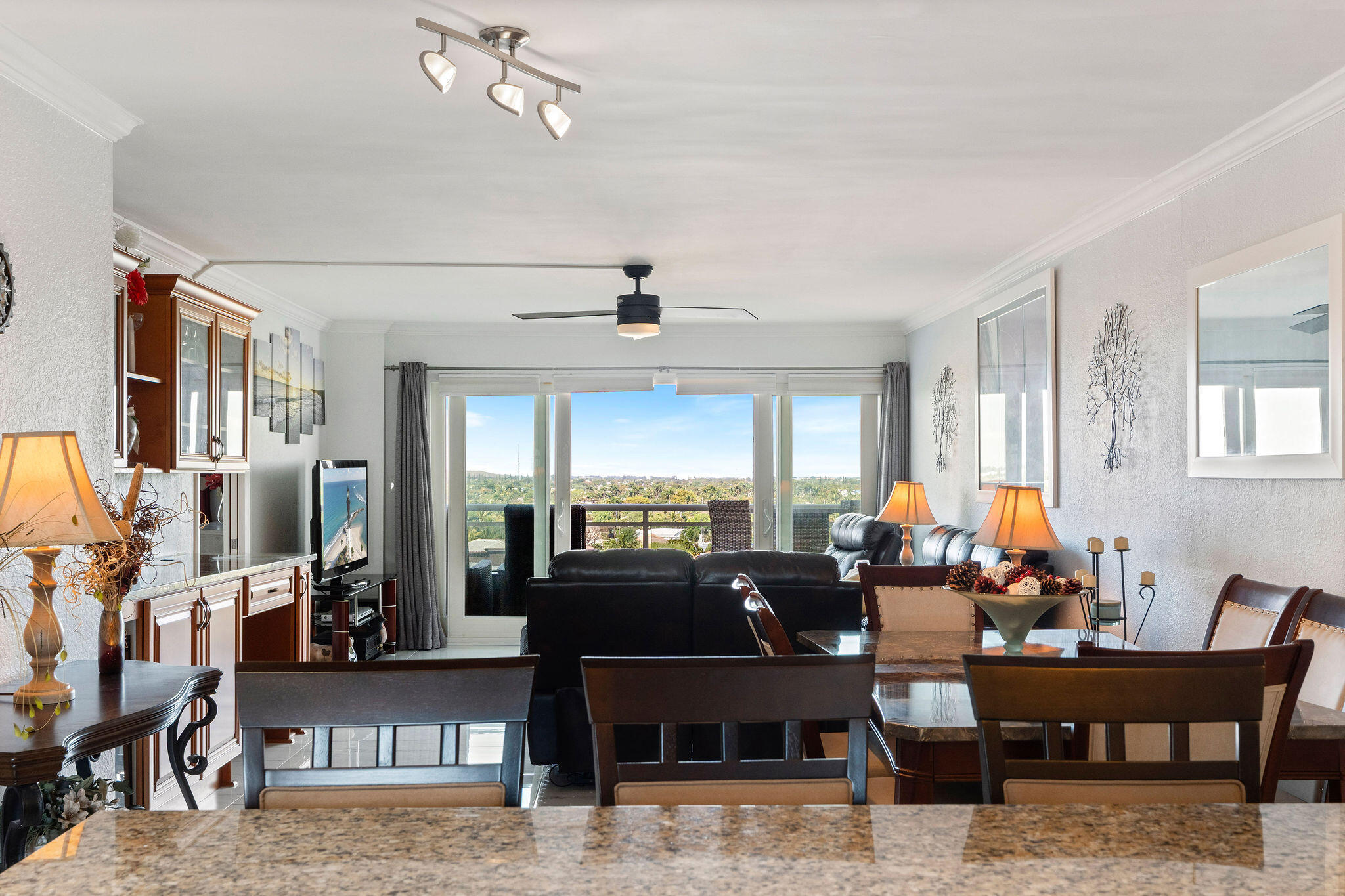 1160 Hillsboro Mile #904, Hillsboro Beach FL 33062