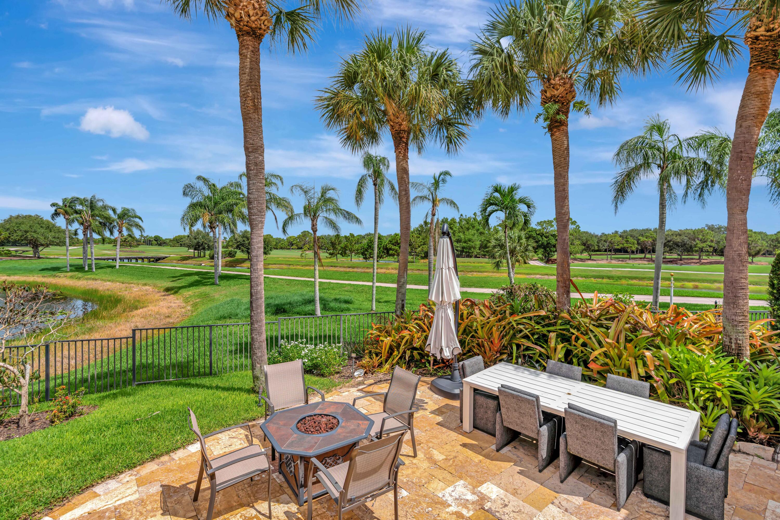 186 Golf Village, Jupiter FL 33458