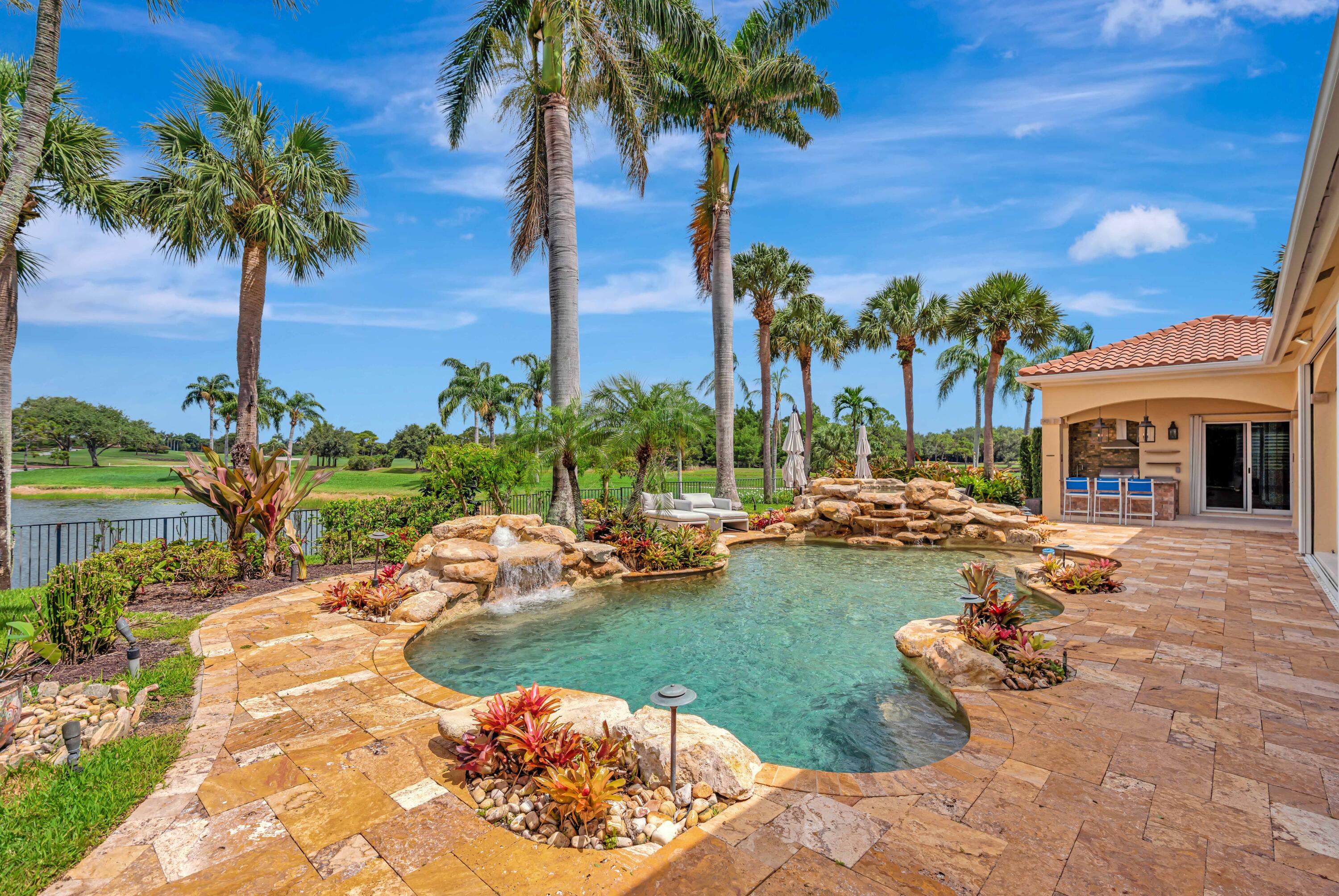 186 Golf Village, Jupiter FL 33458