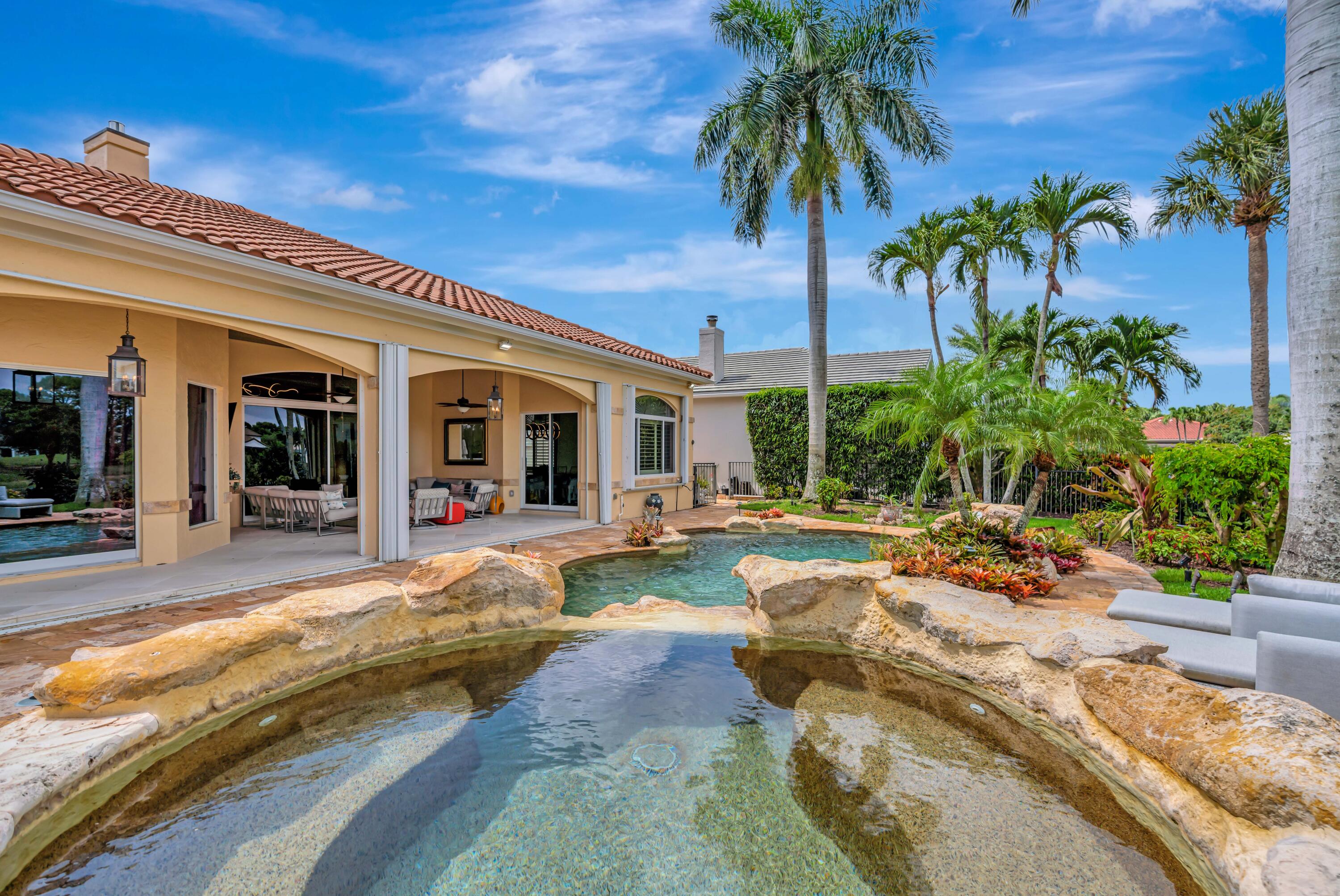 186 Golf Village, Jupiter FL 33458