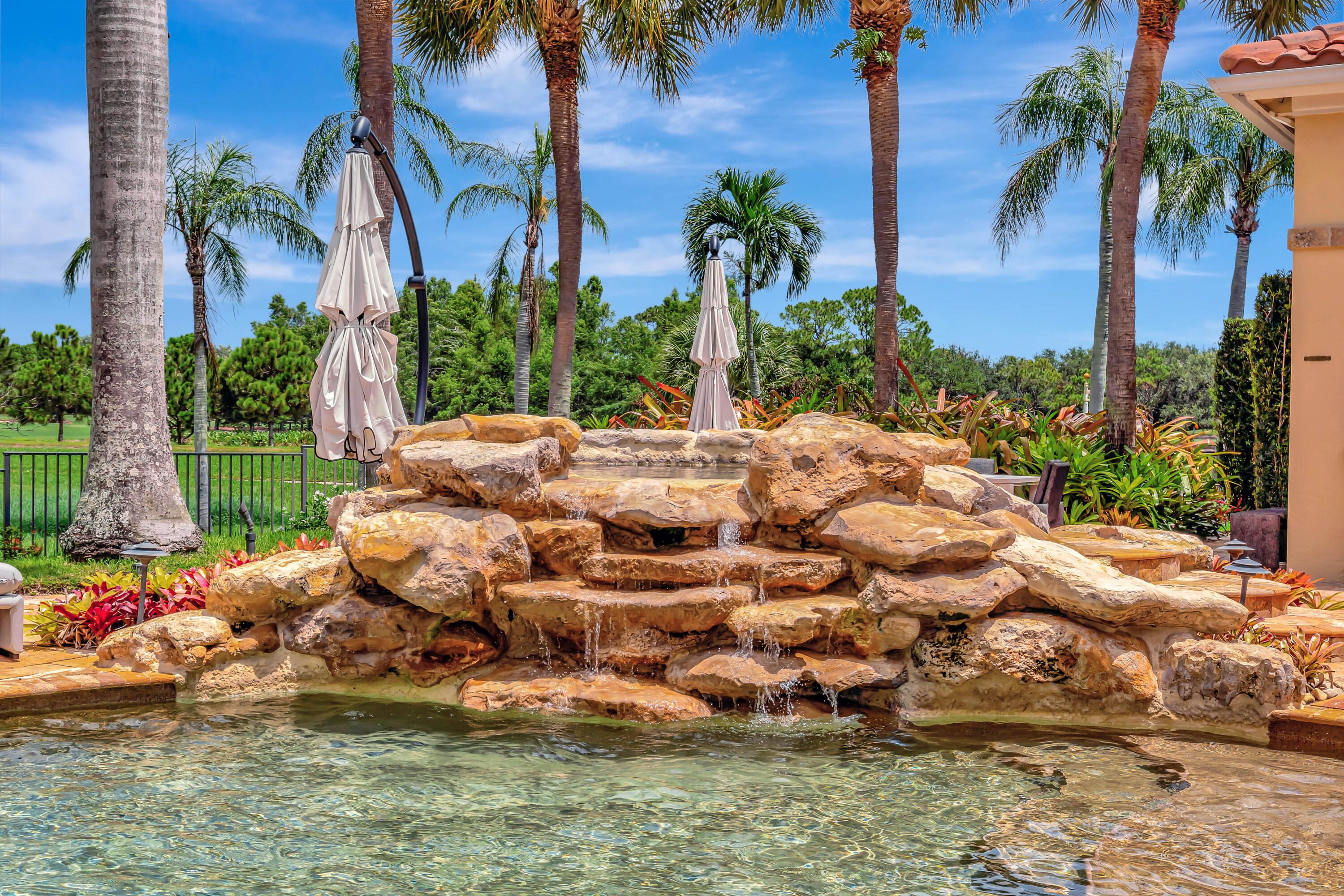 186 Golf Village, Jupiter FL 33458