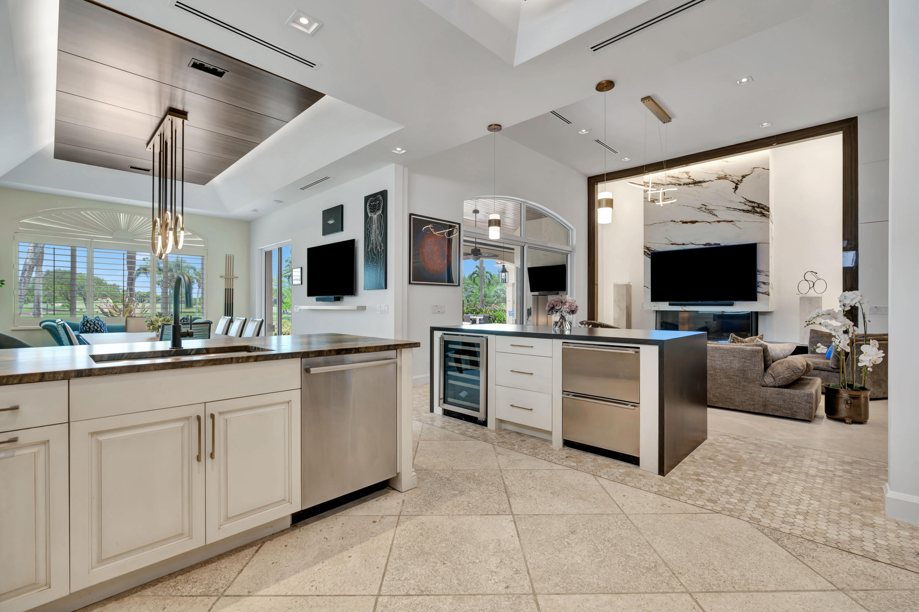 186 Golf Village, Jupiter FL 33458