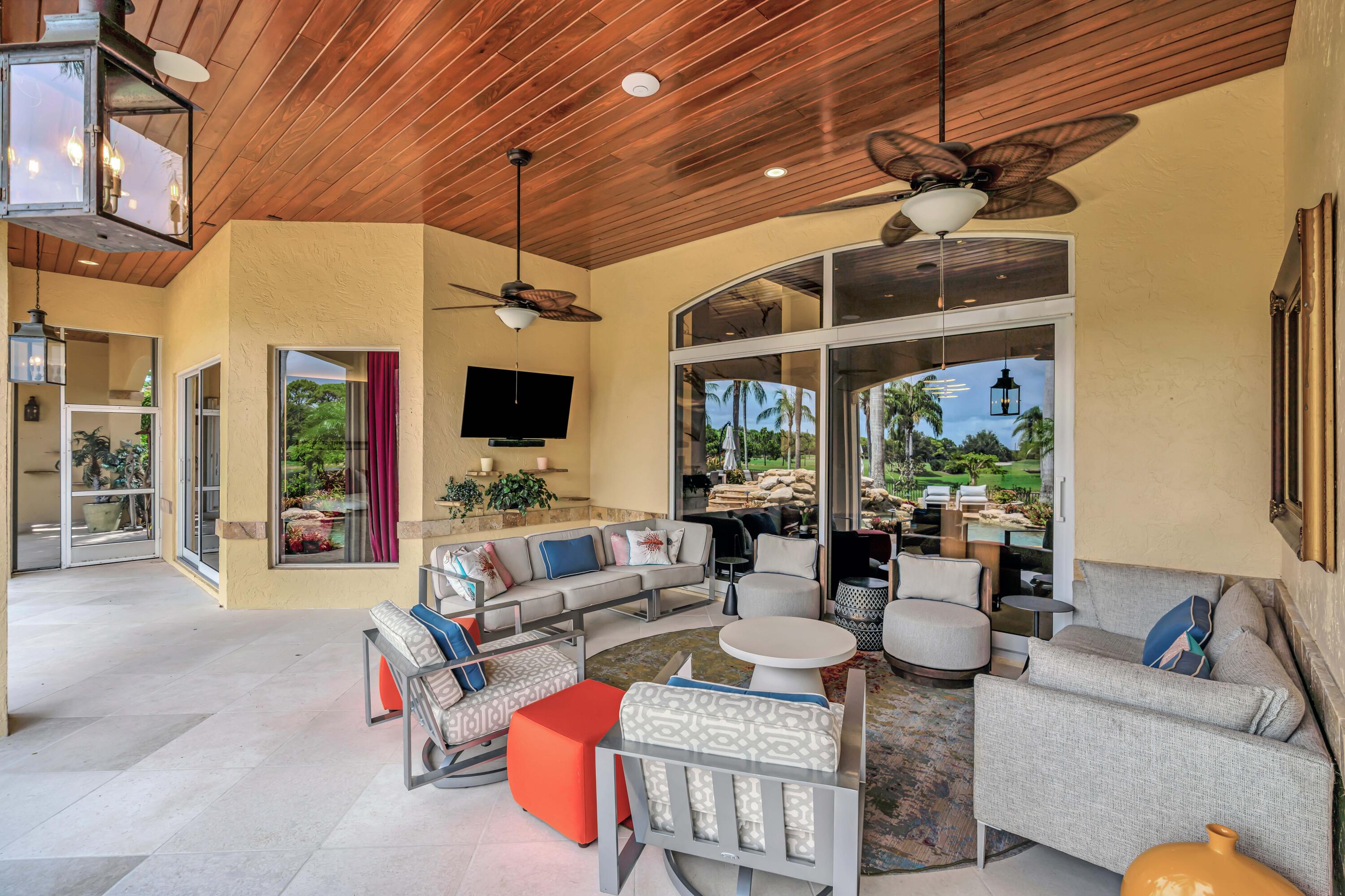 186 Golf Village, Jupiter FL 33458